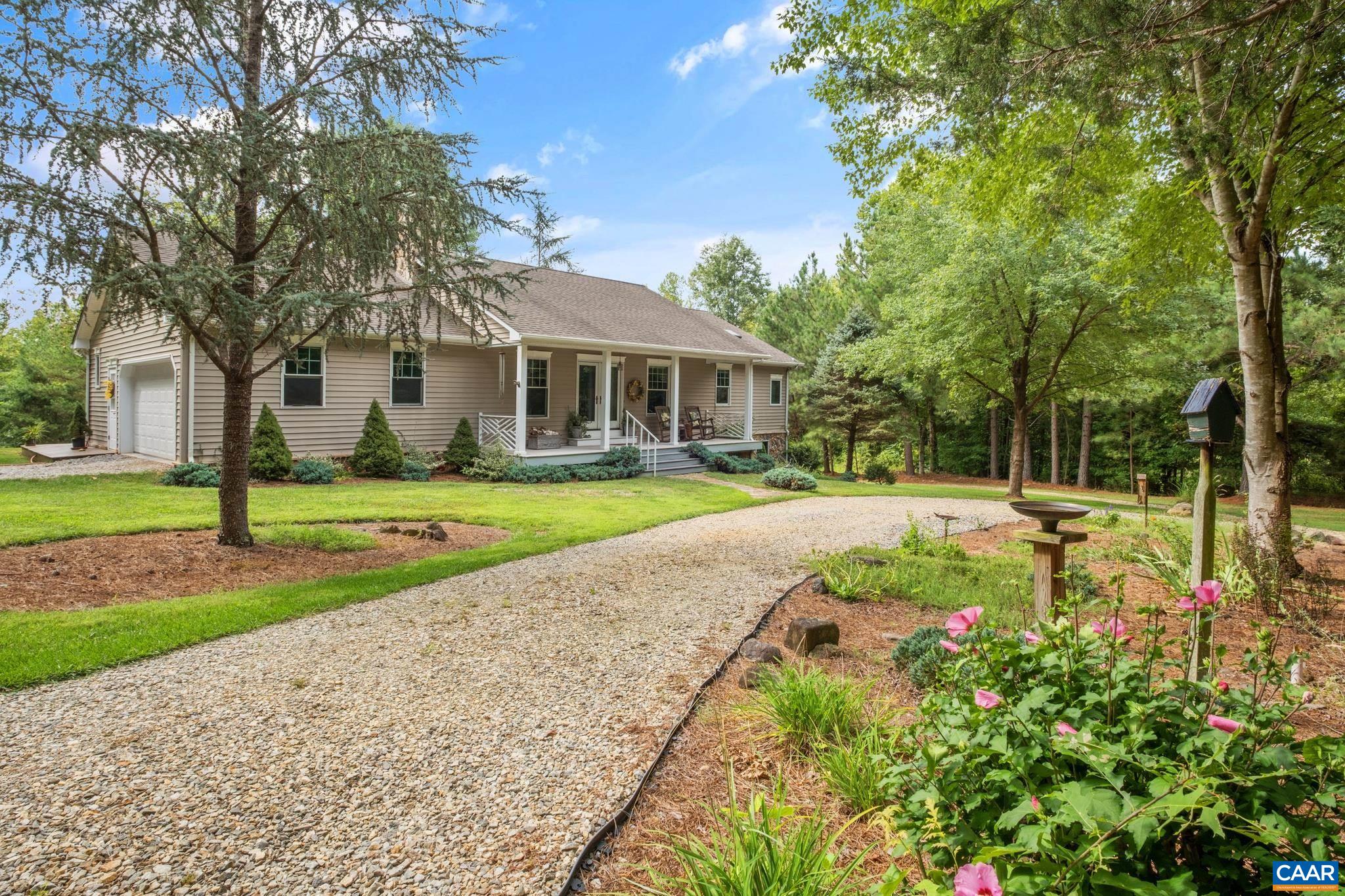 293 CRAWFORDS VIEW RD