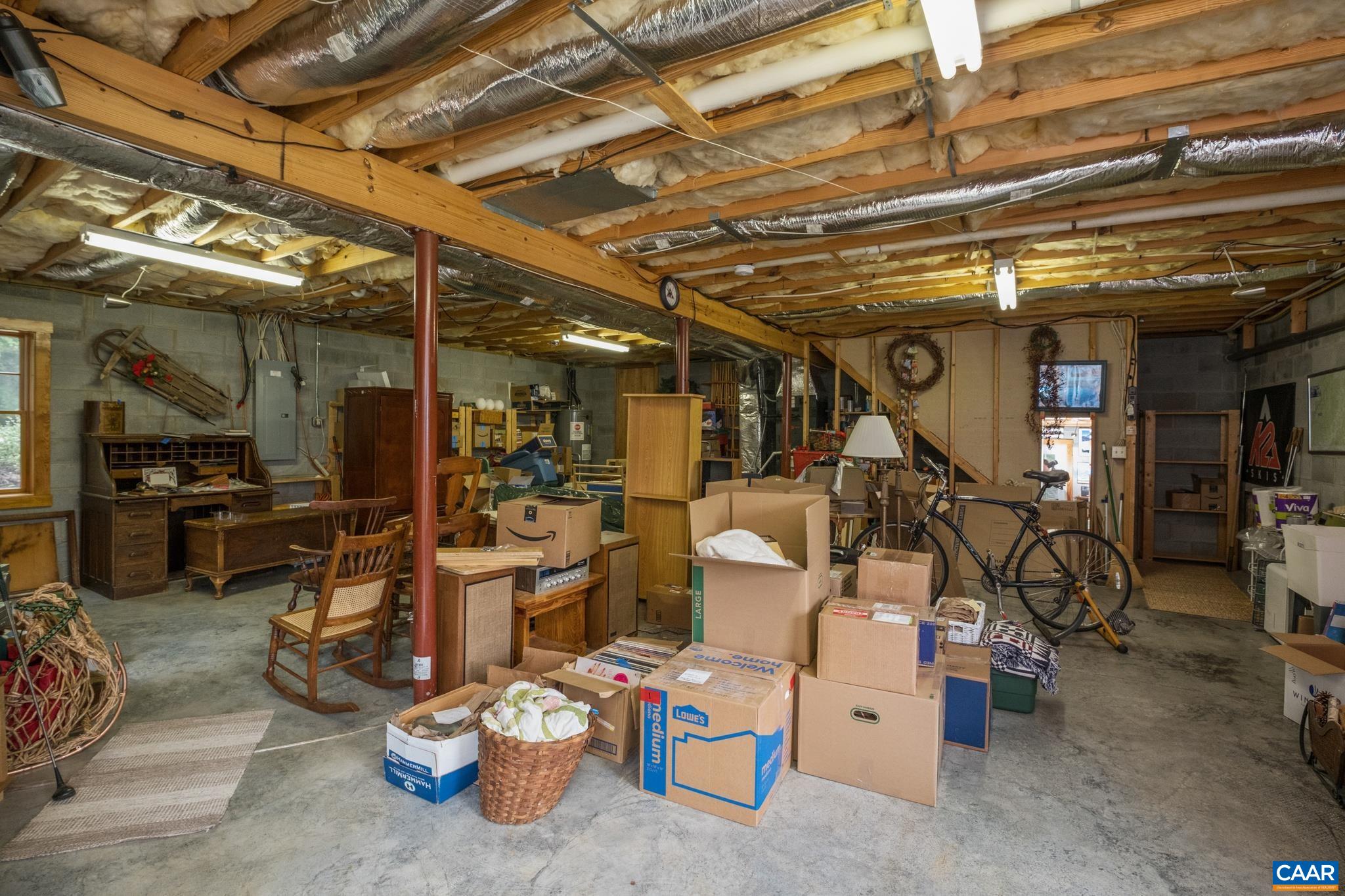 293 CRAWFORDS VIEW RD