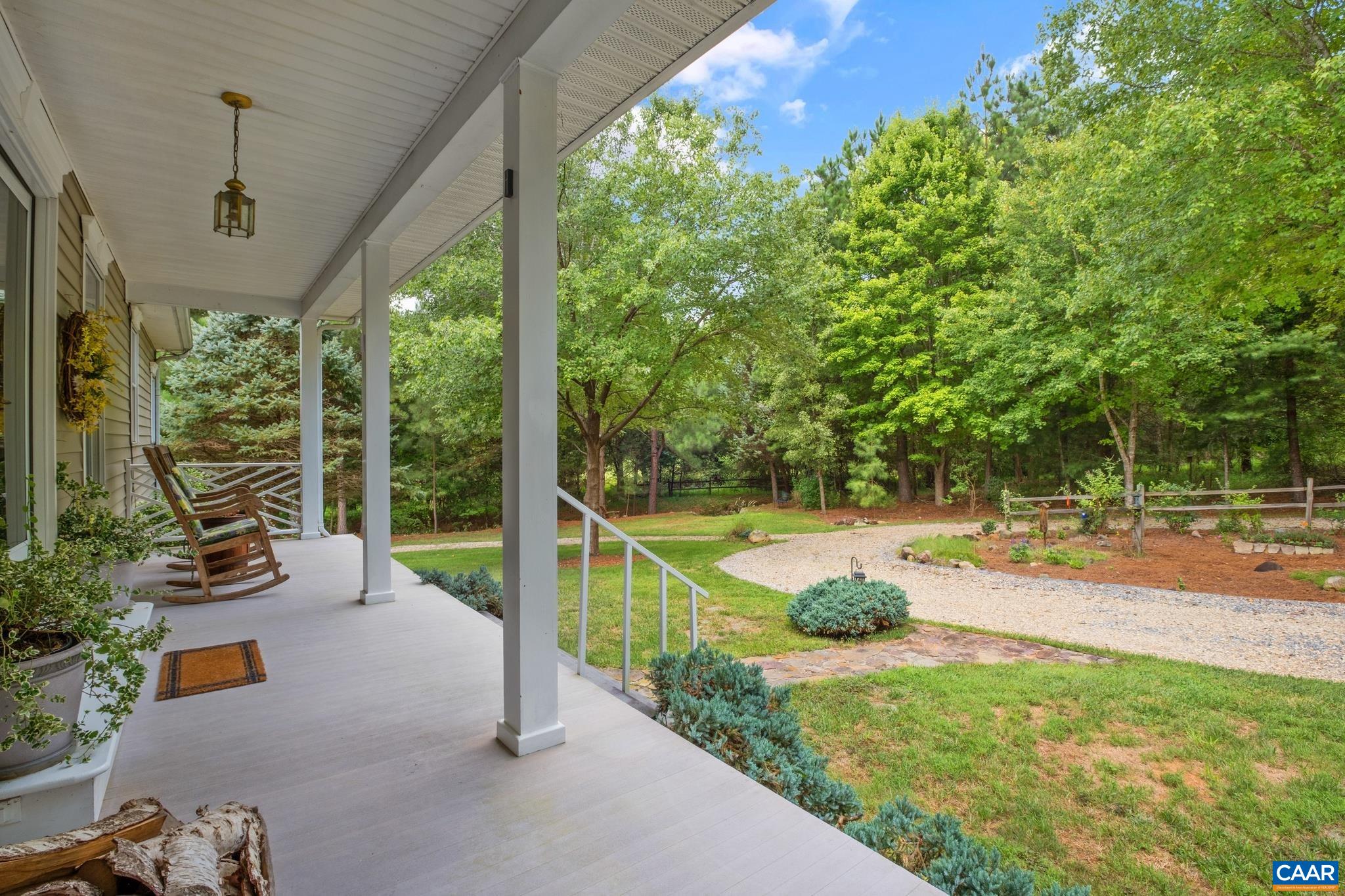 293 CRAWFORDS VIEW RD