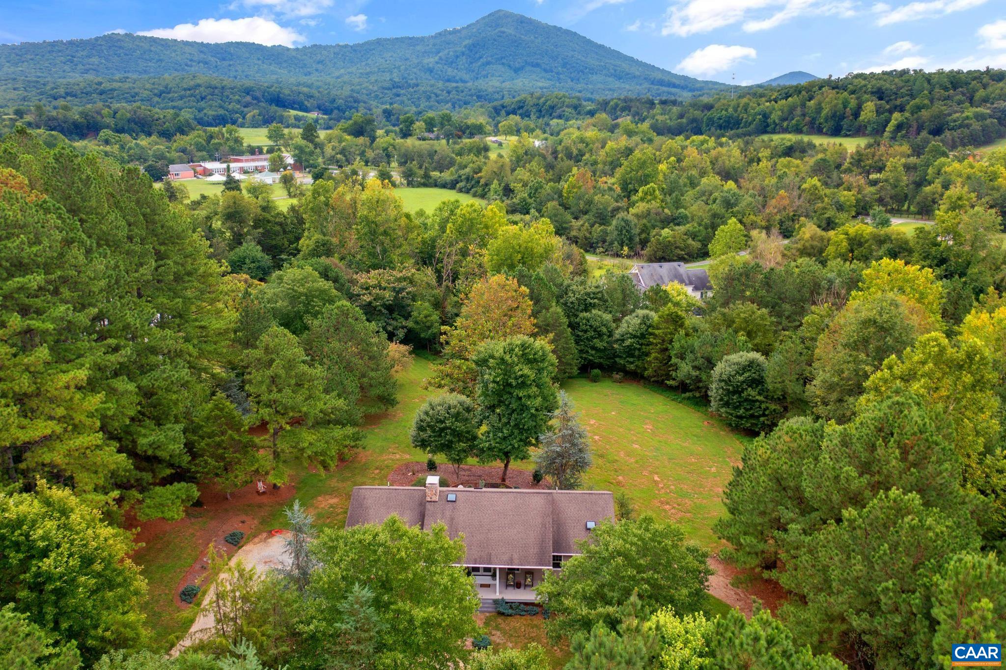 293 CRAWFORDS VIEW RD
