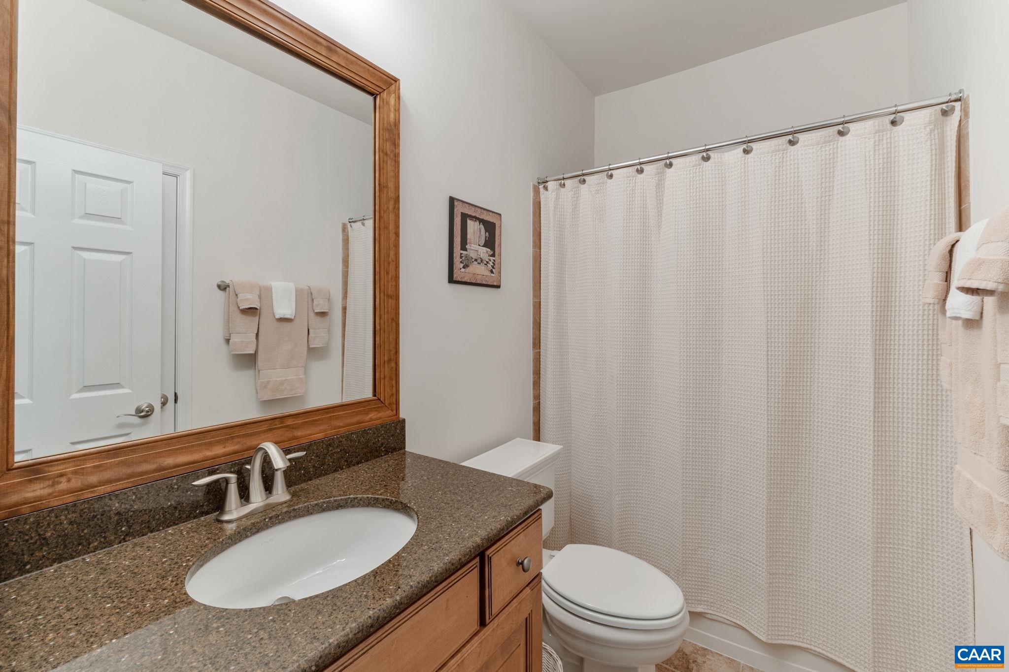 222 JOHN RUCKER DR