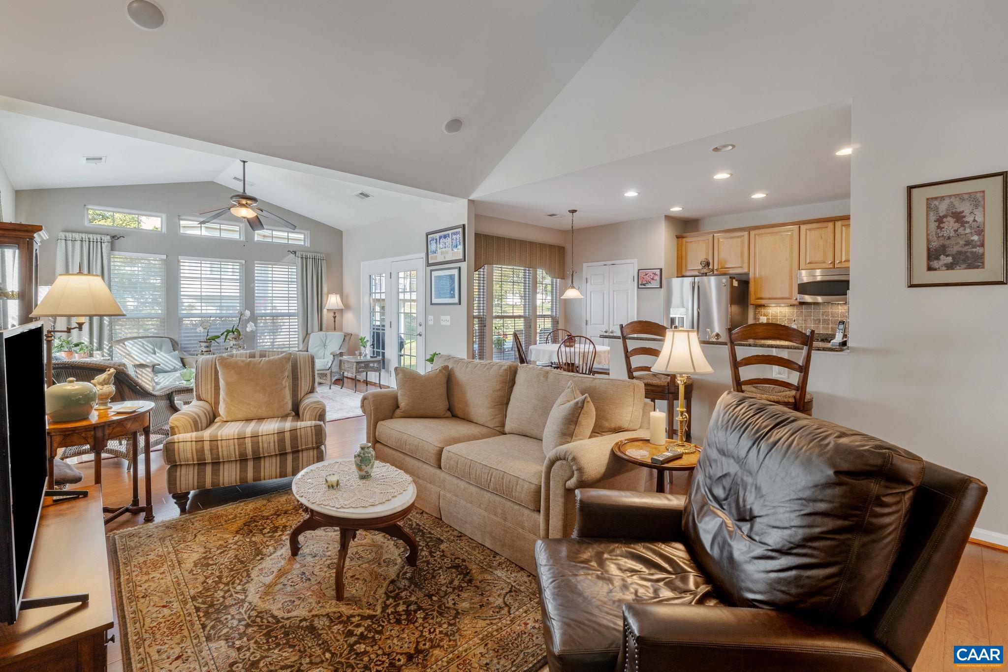222 JOHN RUCKER DR