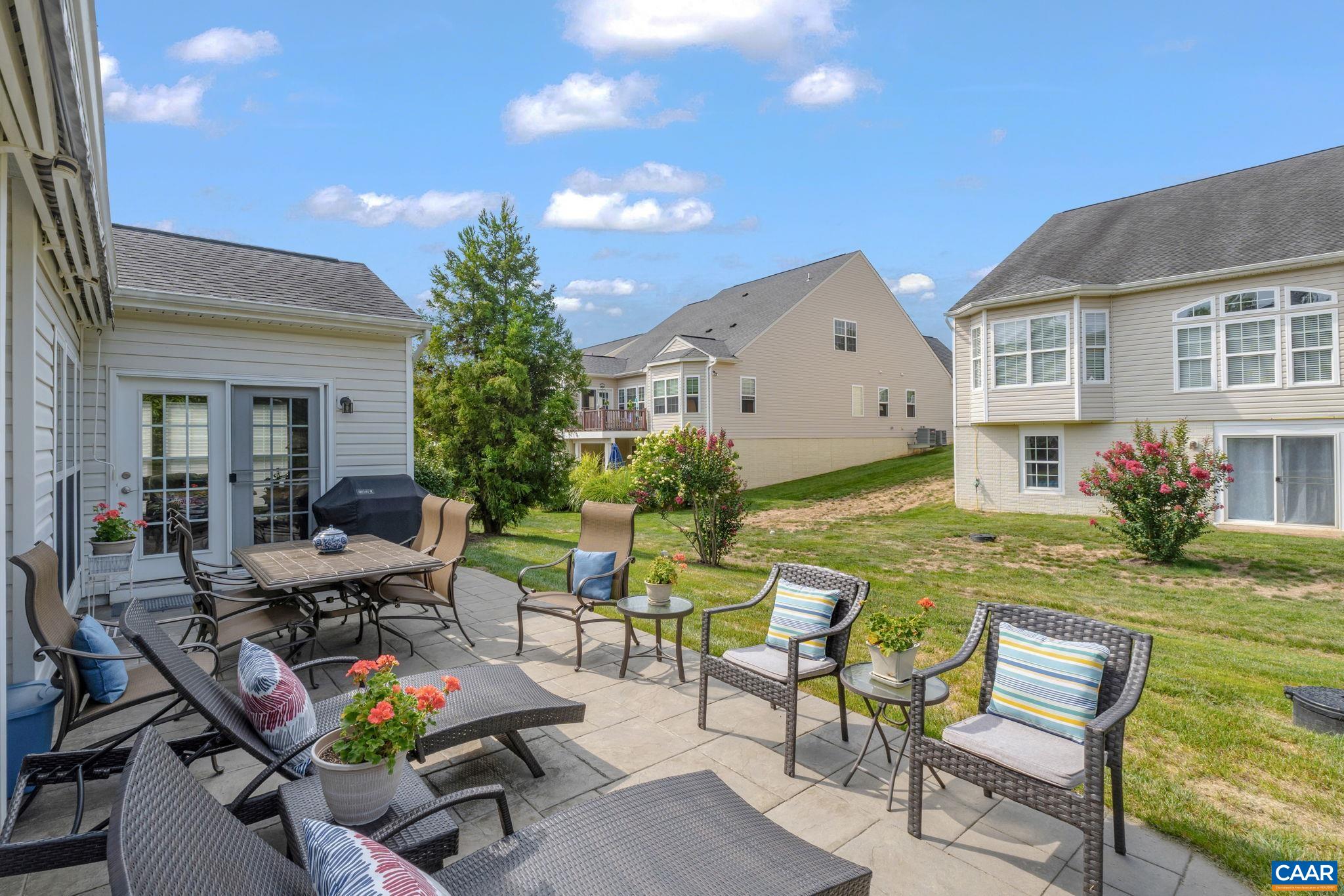 222 JOHN RUCKER DR