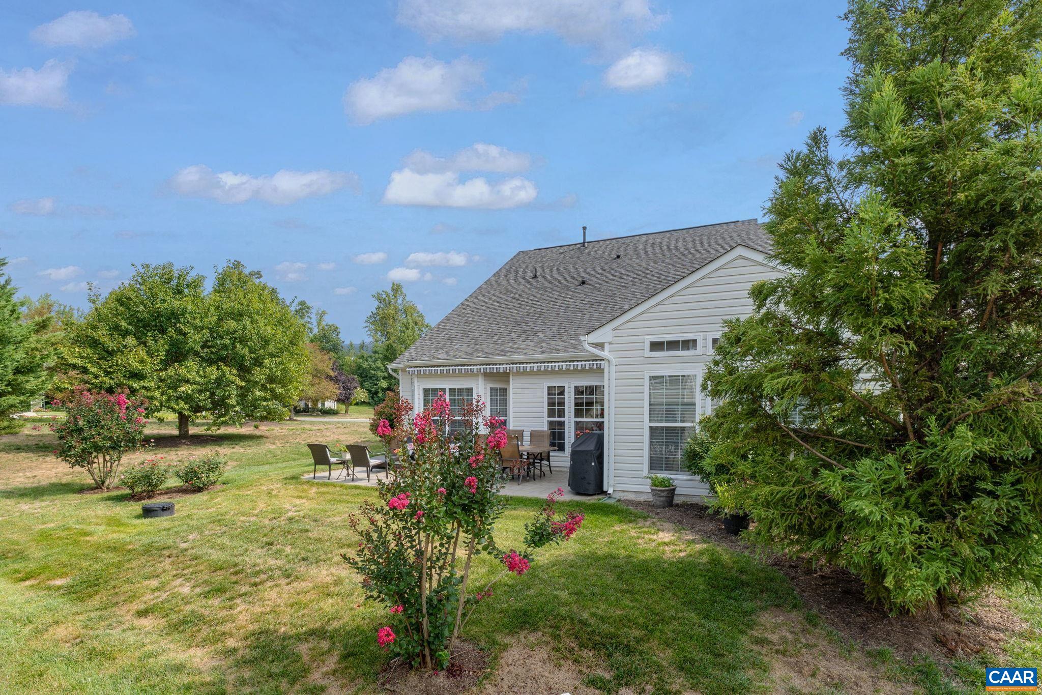 222 JOHN RUCKER DR