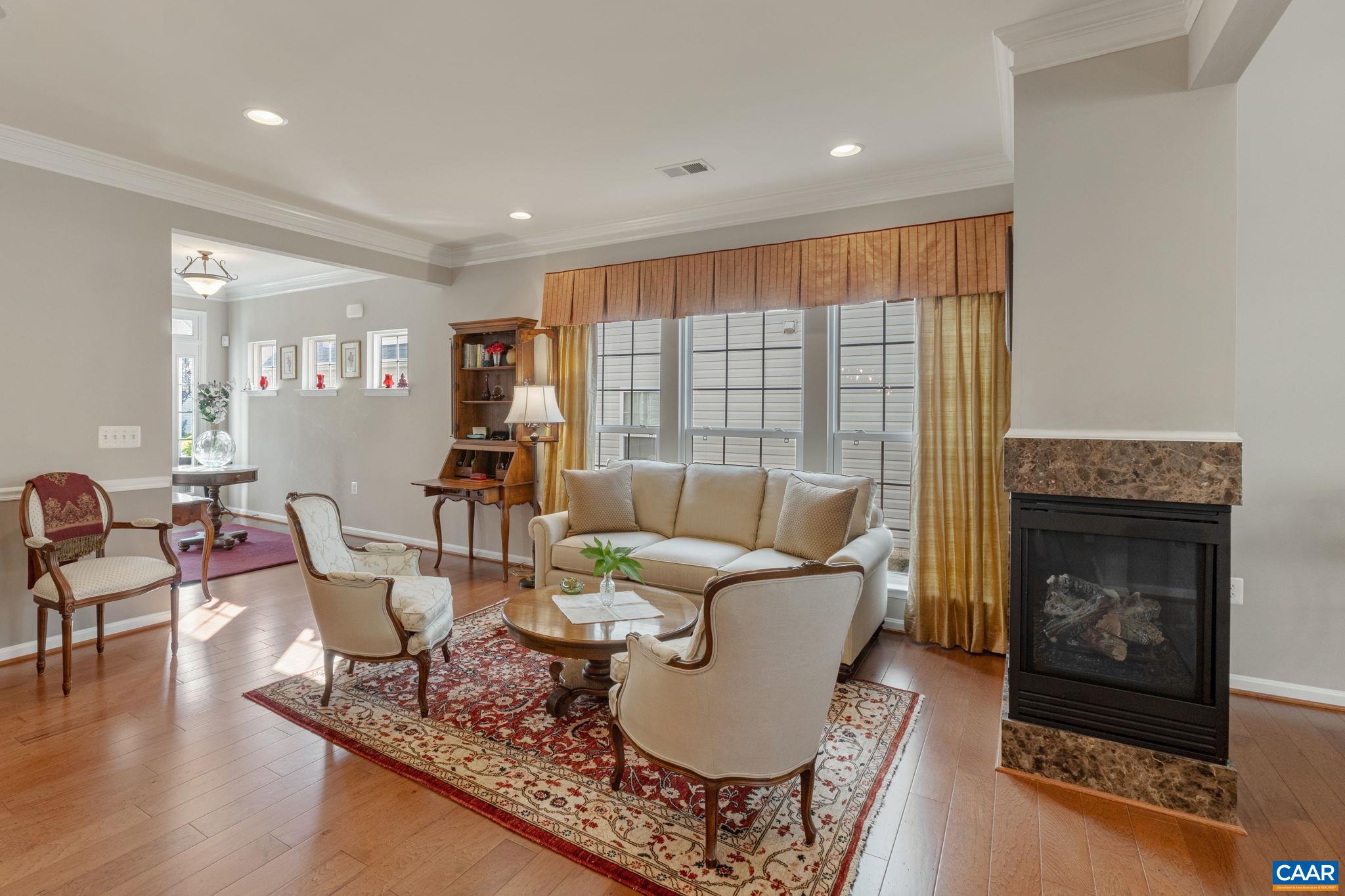 222 JOHN RUCKER DR