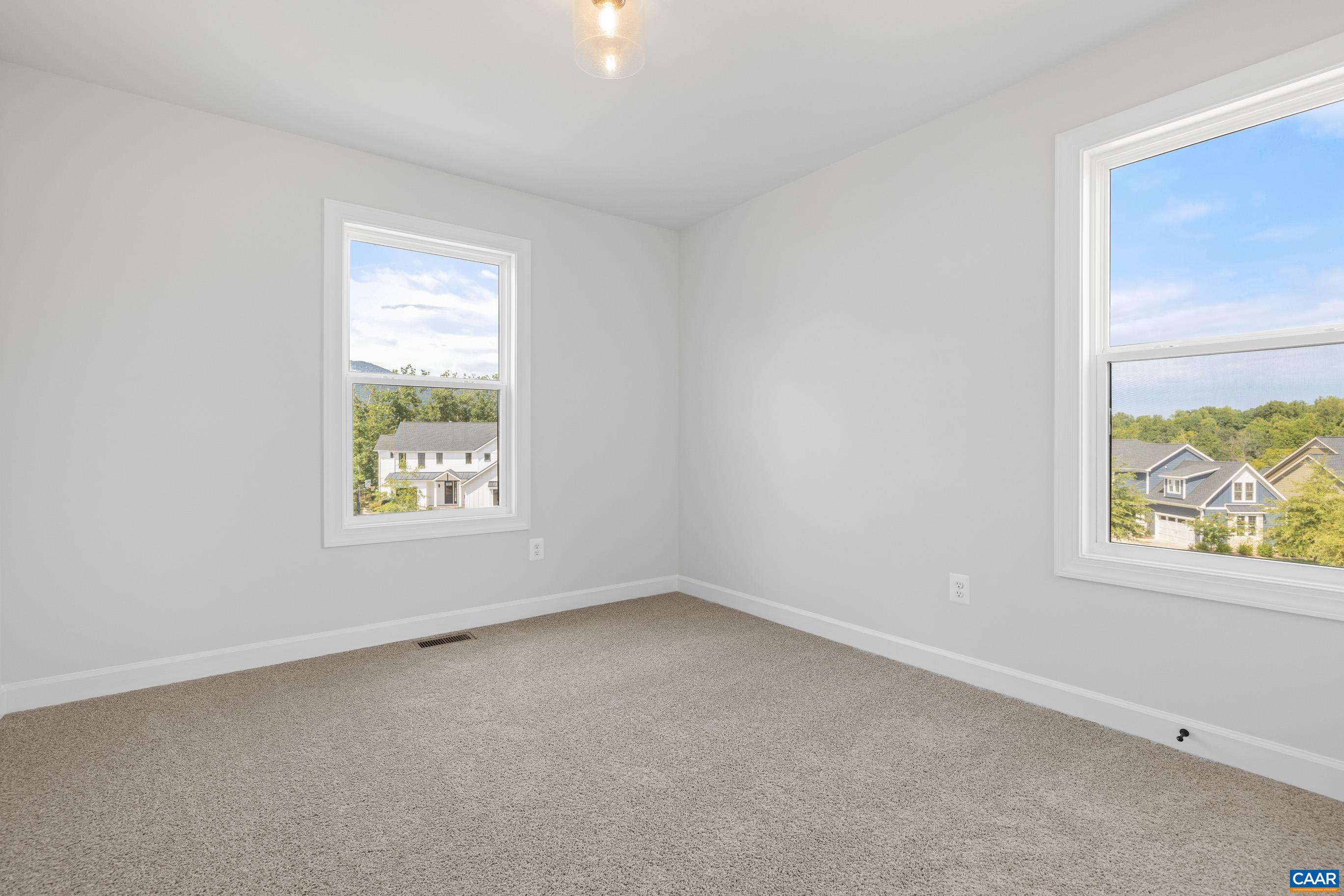 5170 GOLF DR