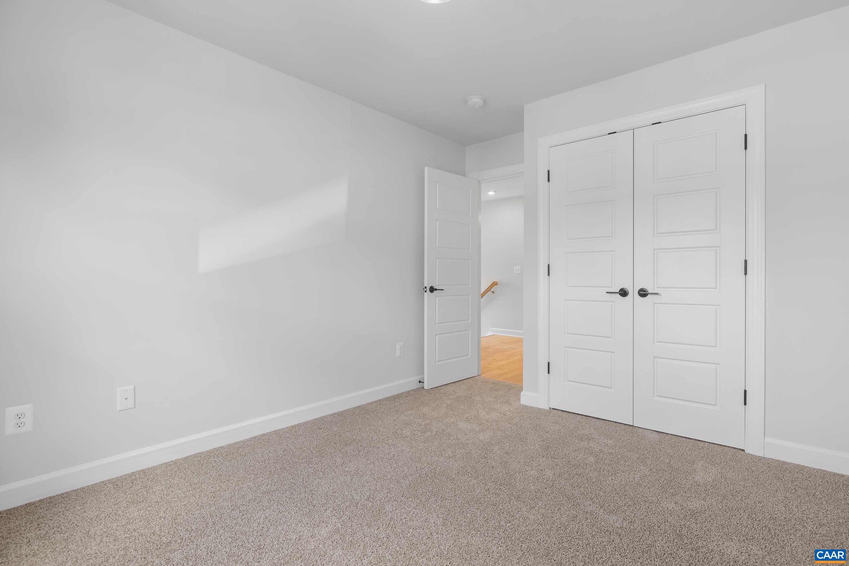 5170 GOLF DR