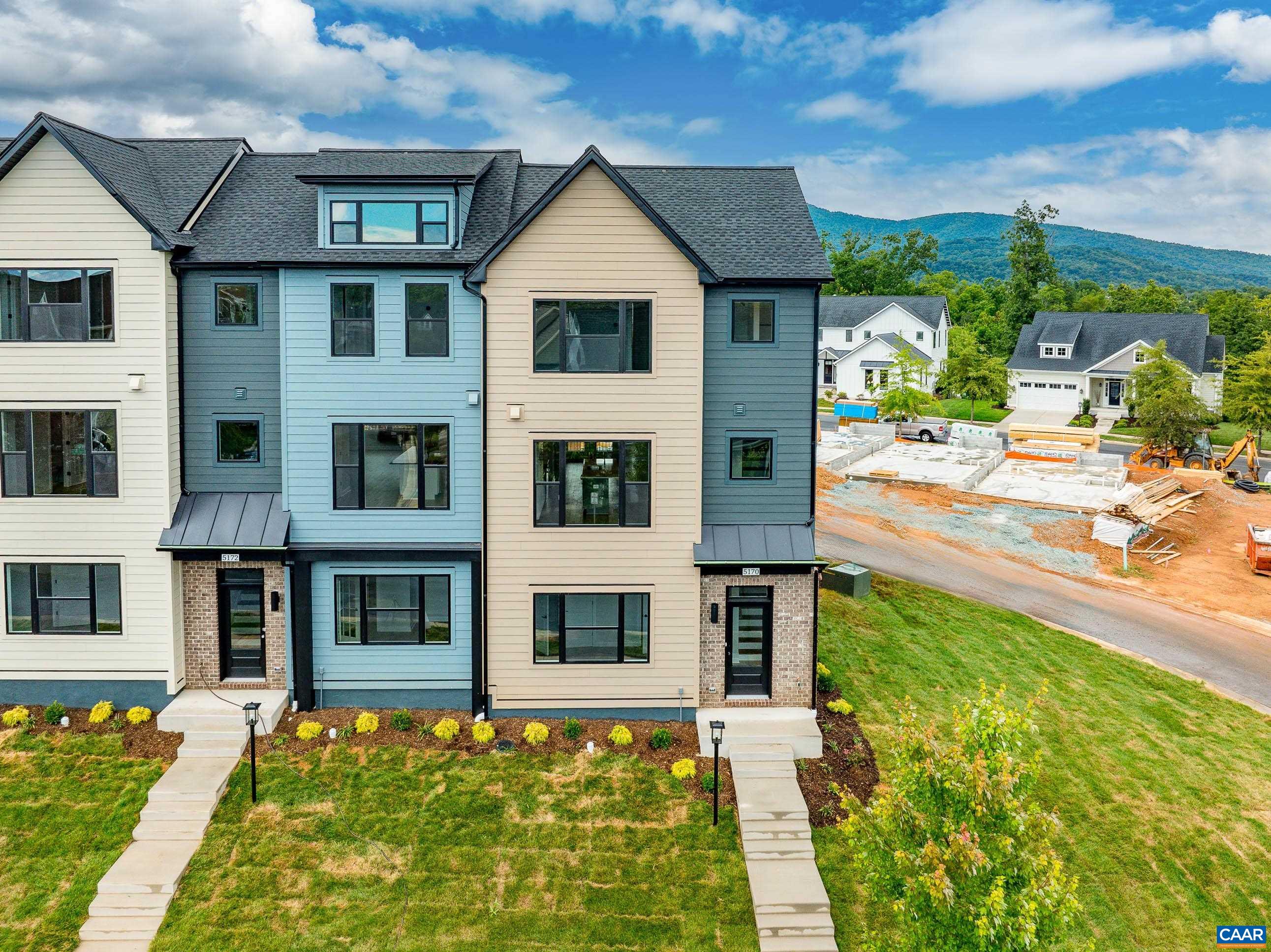 5170 GOLF DR