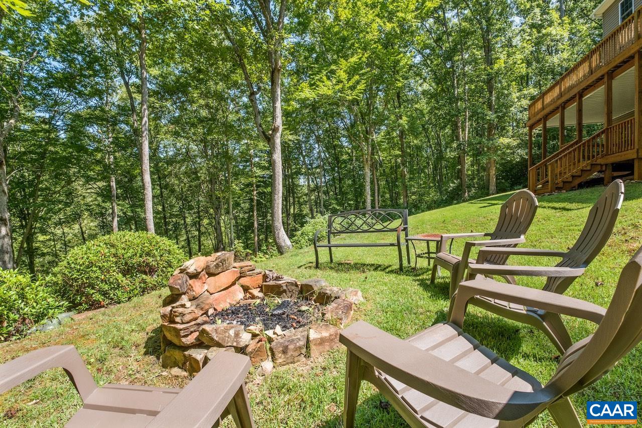 608 RIVER ROCK RD