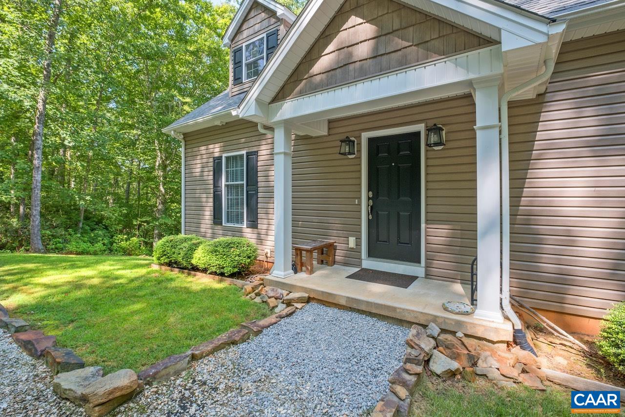 608 RIVER ROCK RD