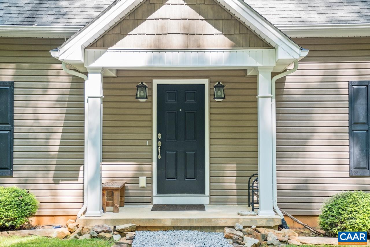 608 RIVER ROCK RD