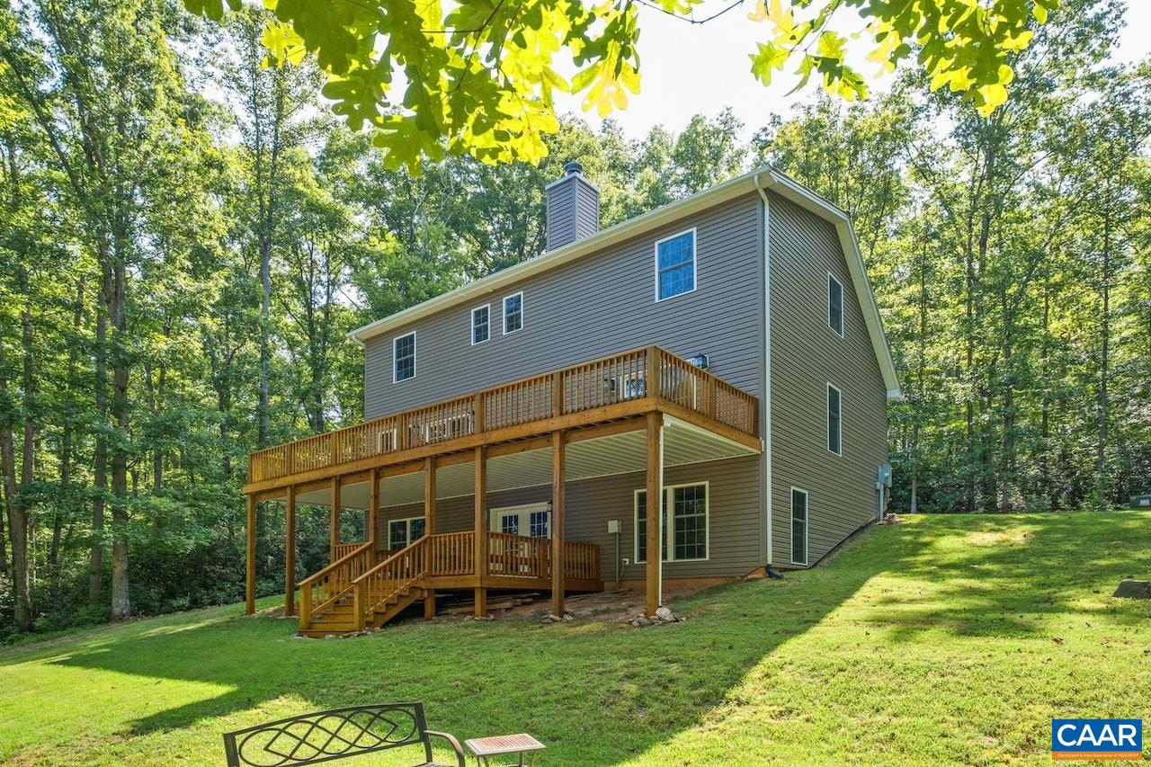 608 RIVER ROCK RD
