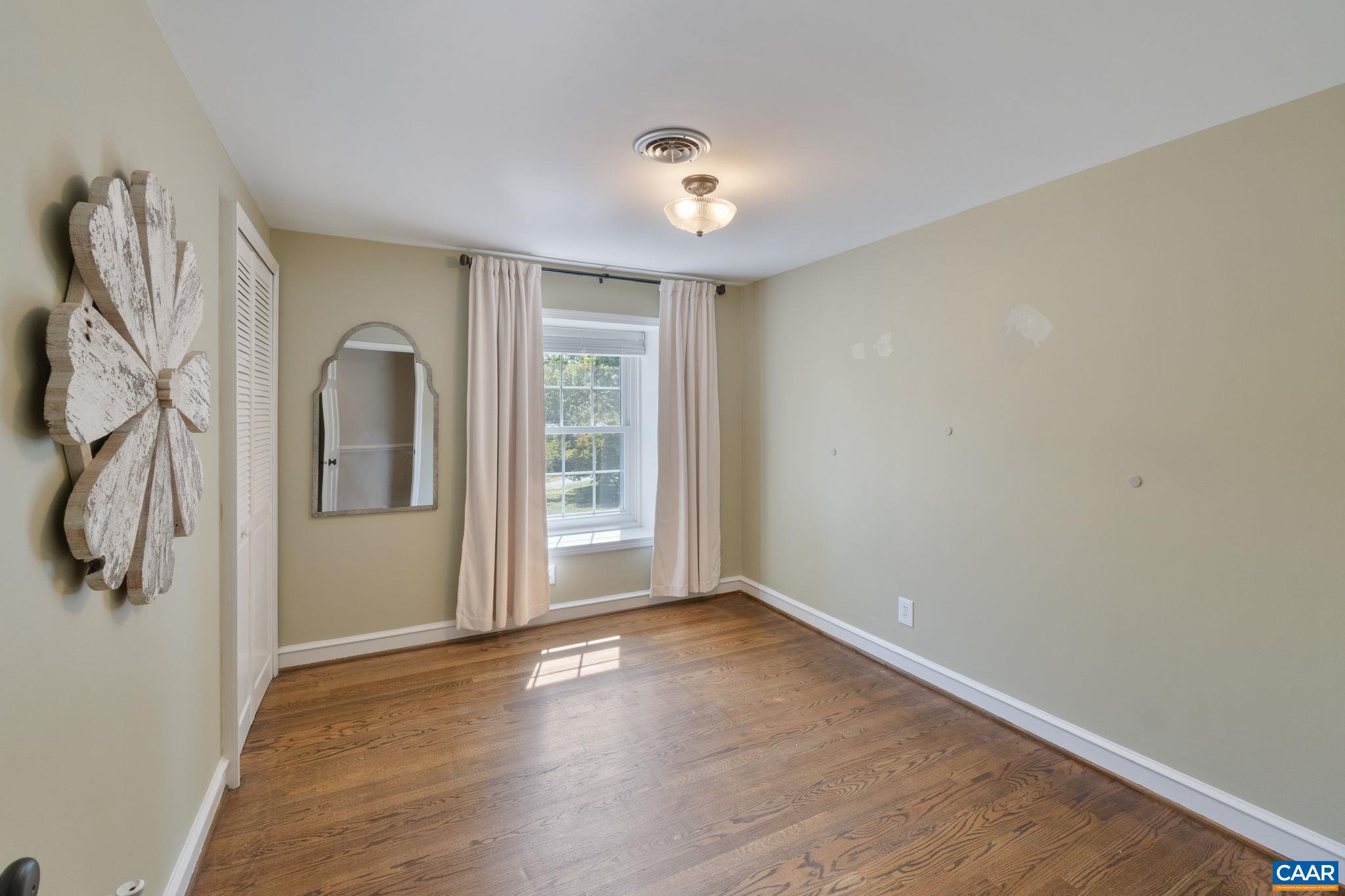 2160 DEVONSHIRE RD