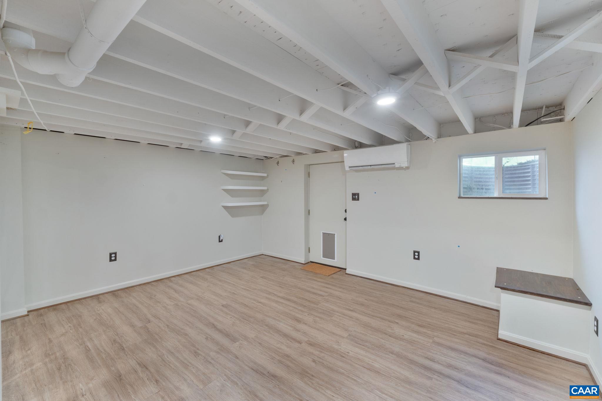 2160 DEVONSHIRE RD