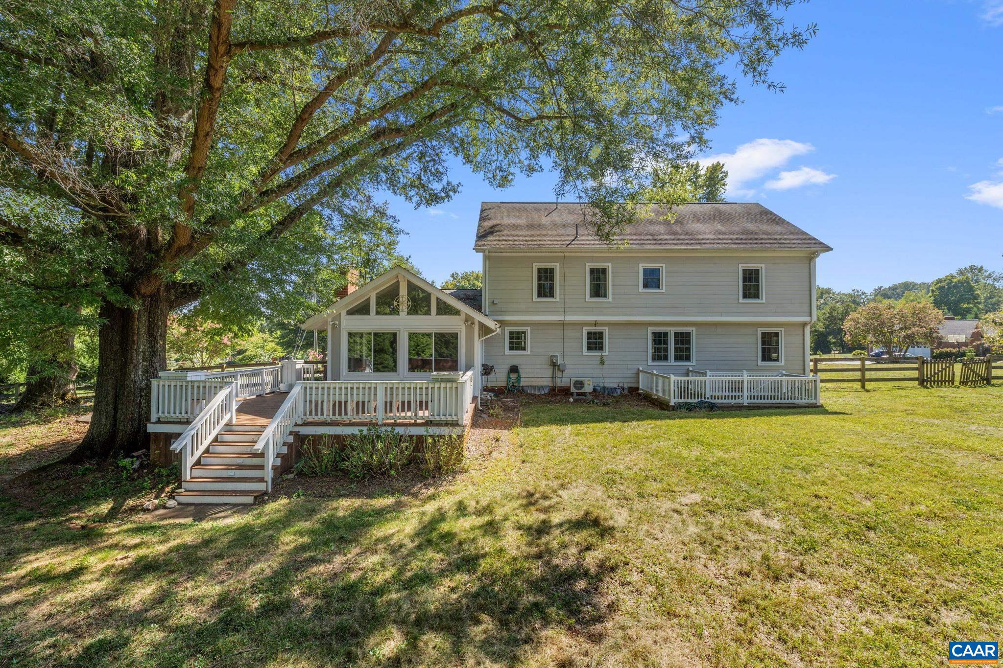 2160 DEVONSHIRE RD