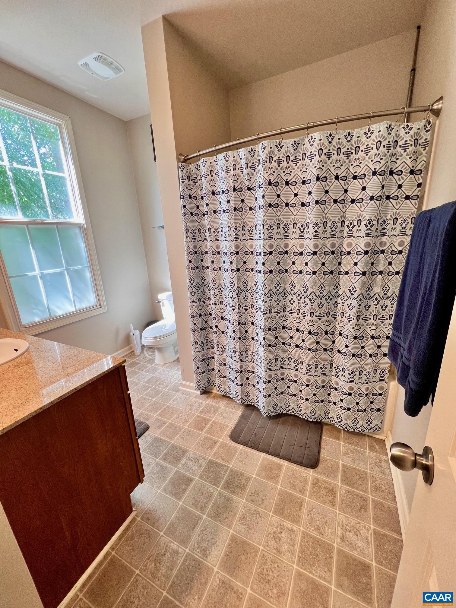 705 WALKER SQ Unit: 2a
