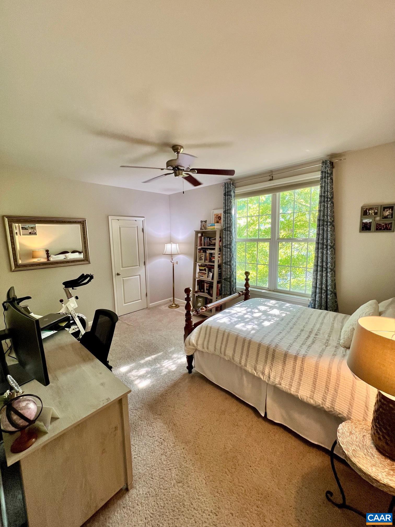 705 WALKER SQ Unit: 2a