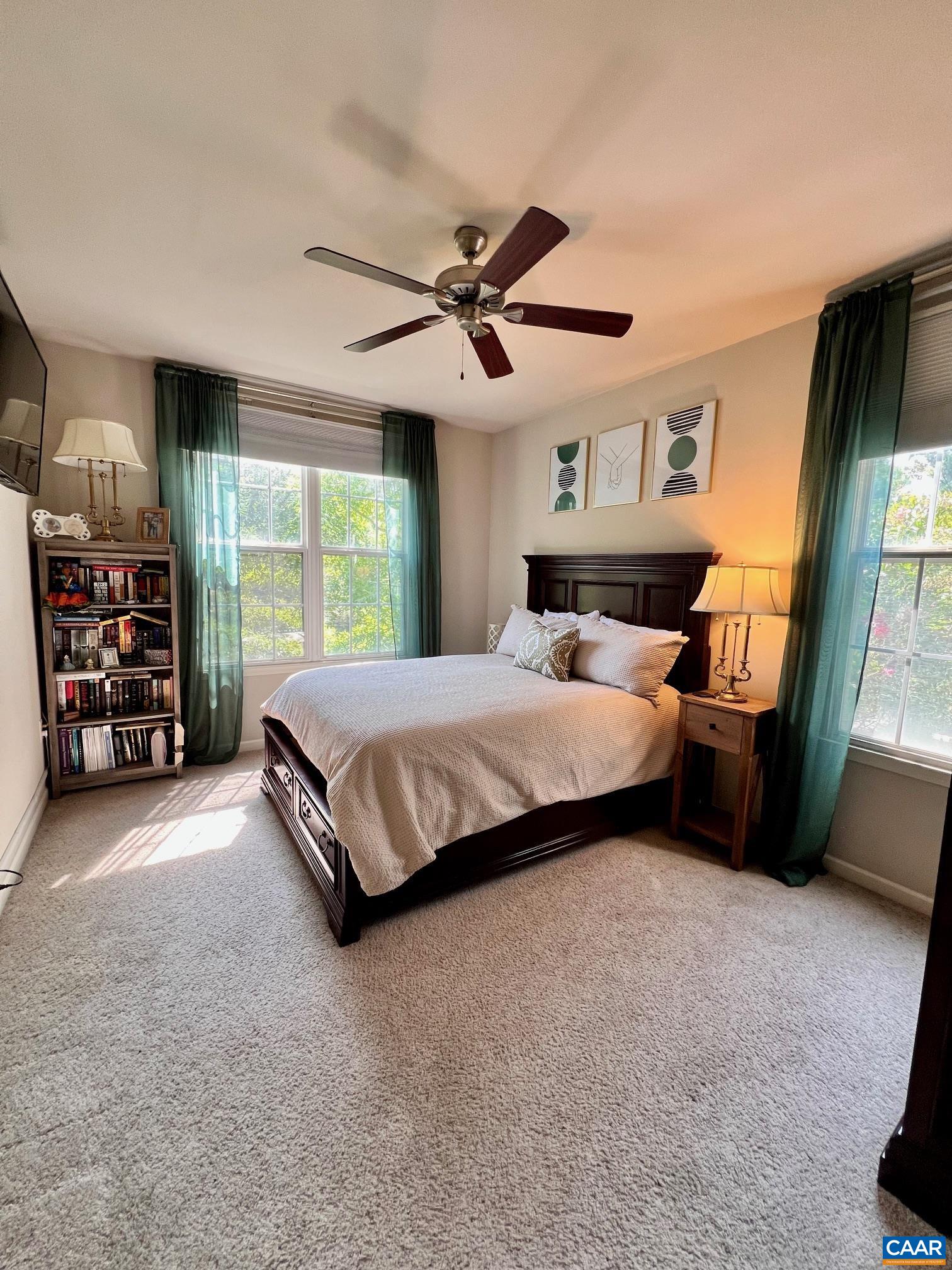 705 WALKER SQ Unit: 2a