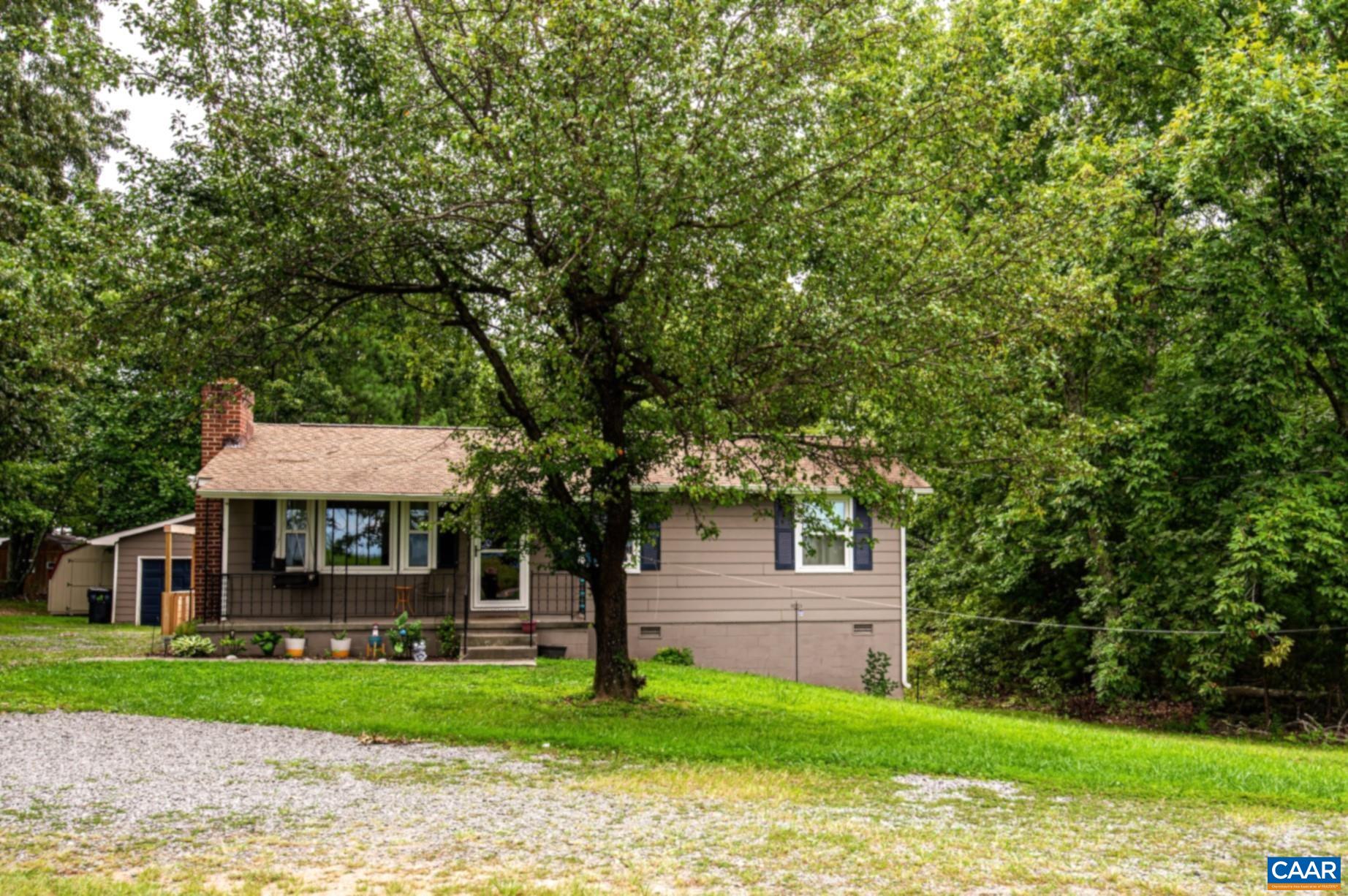2625 MARTIN KINGS RD