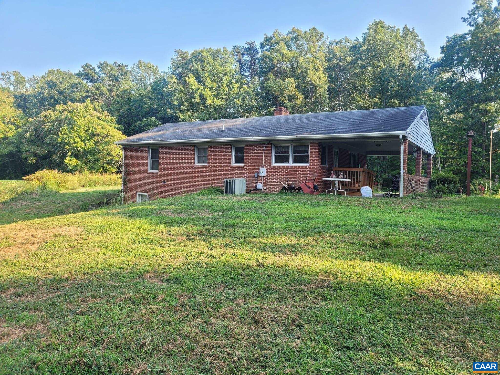 2417 OAK PARK RD