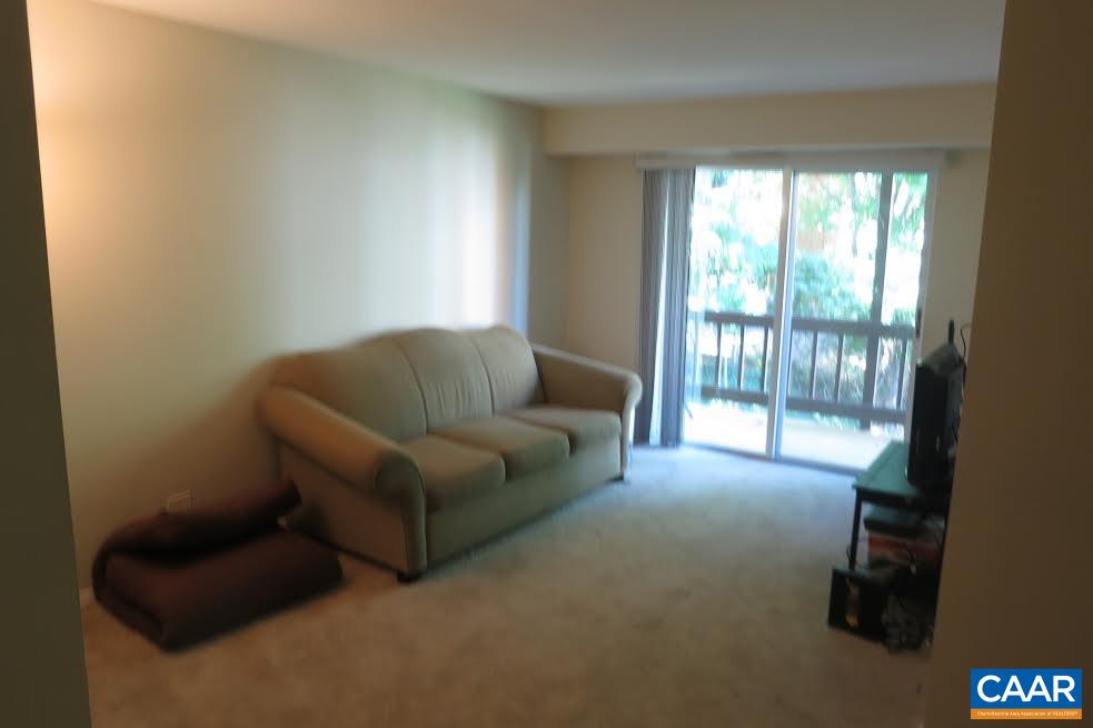1215 WERTLAND ST Unit: c33