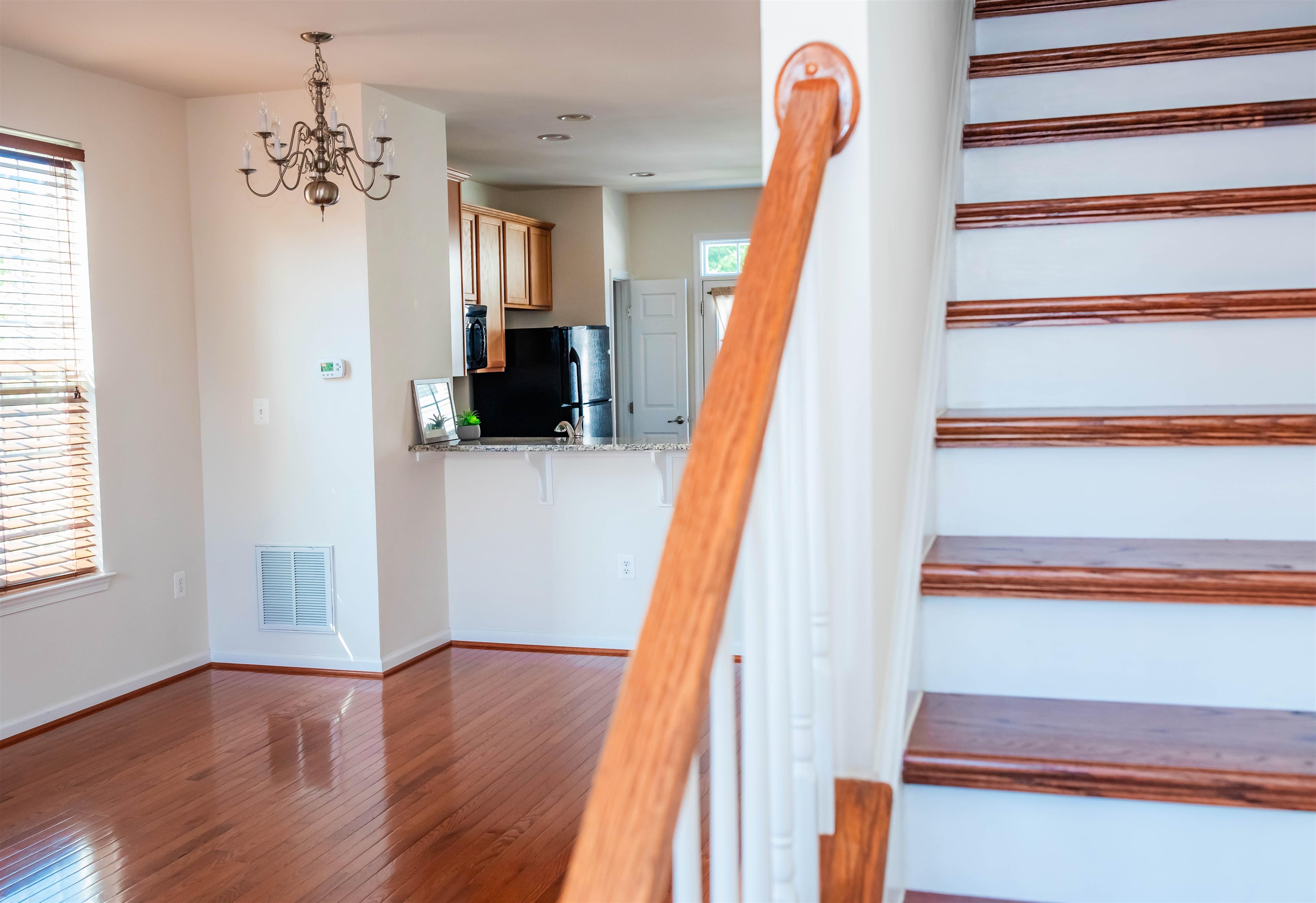 142 PIONEER LN