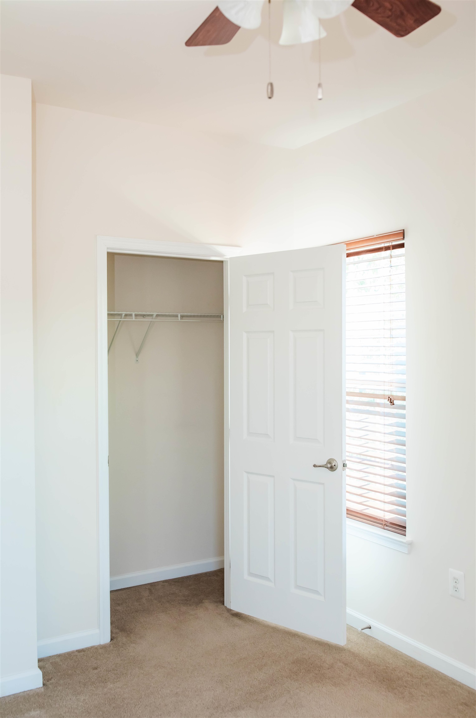 142 PIONEER LN