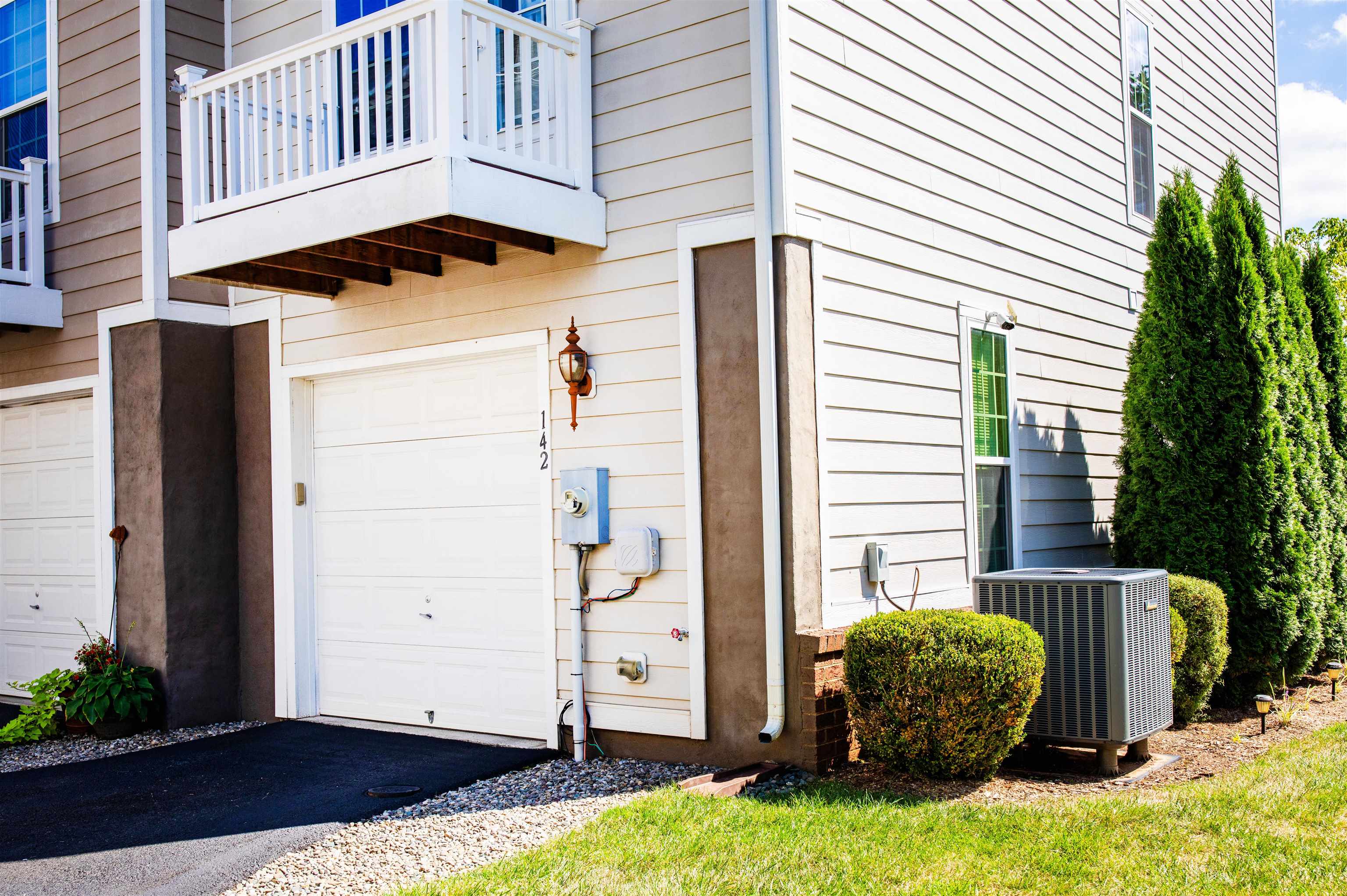 142 PIONEER LN