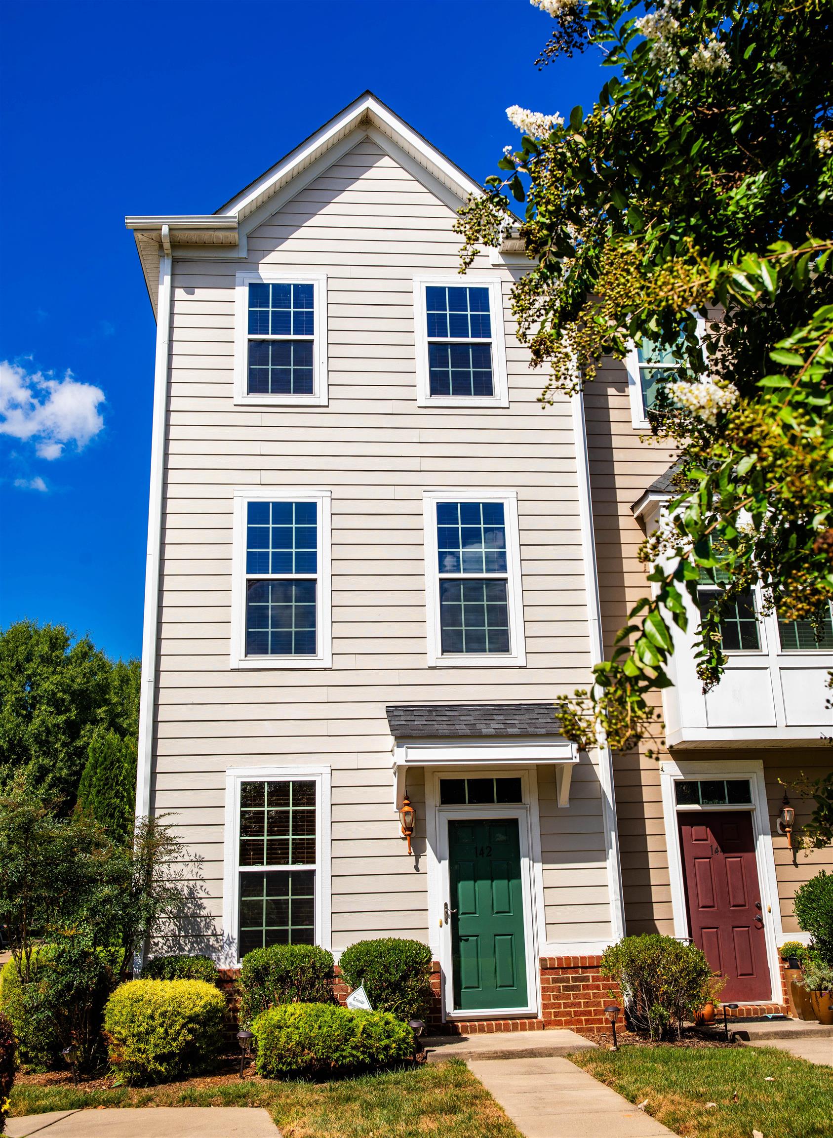 142 PIONEER LN