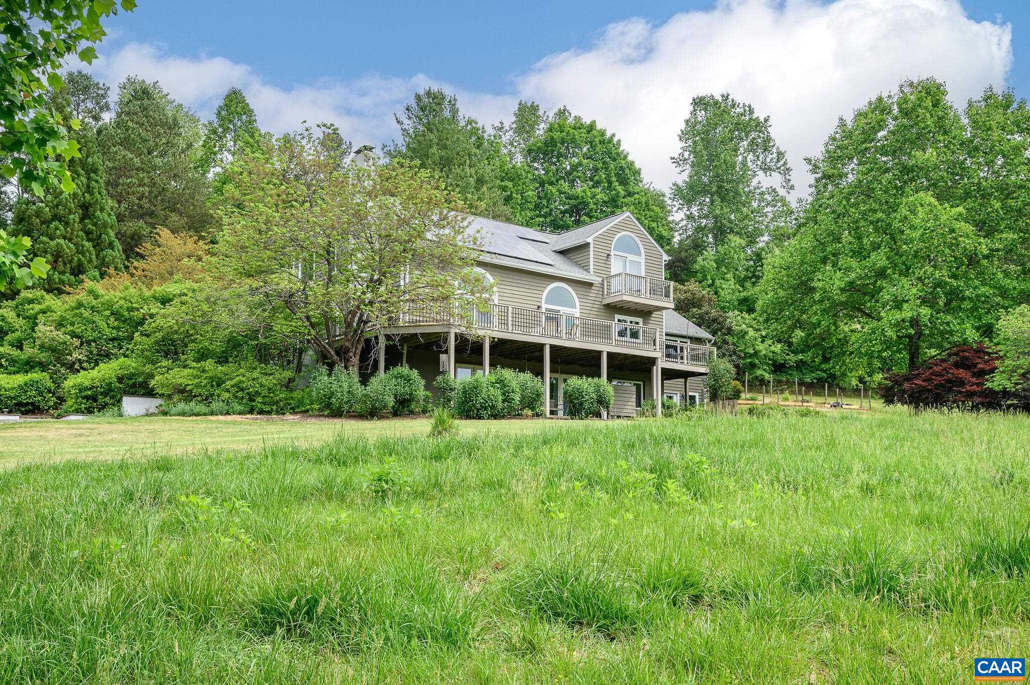 888 WOLF TRAP RD