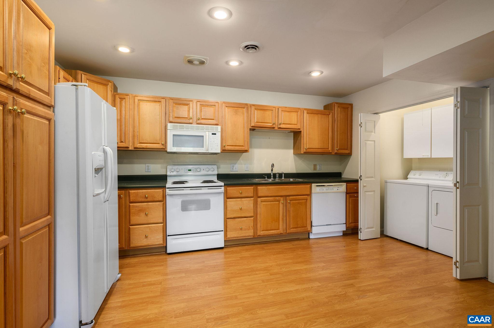 888 WOLF TRAP RD