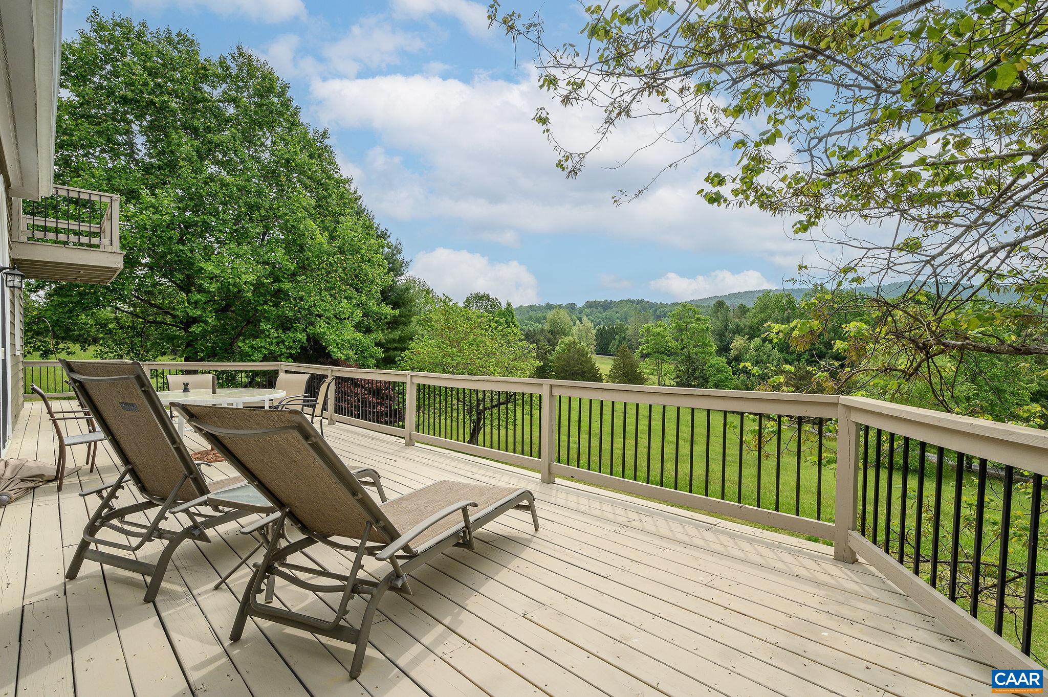 888 WOLF TRAP RD