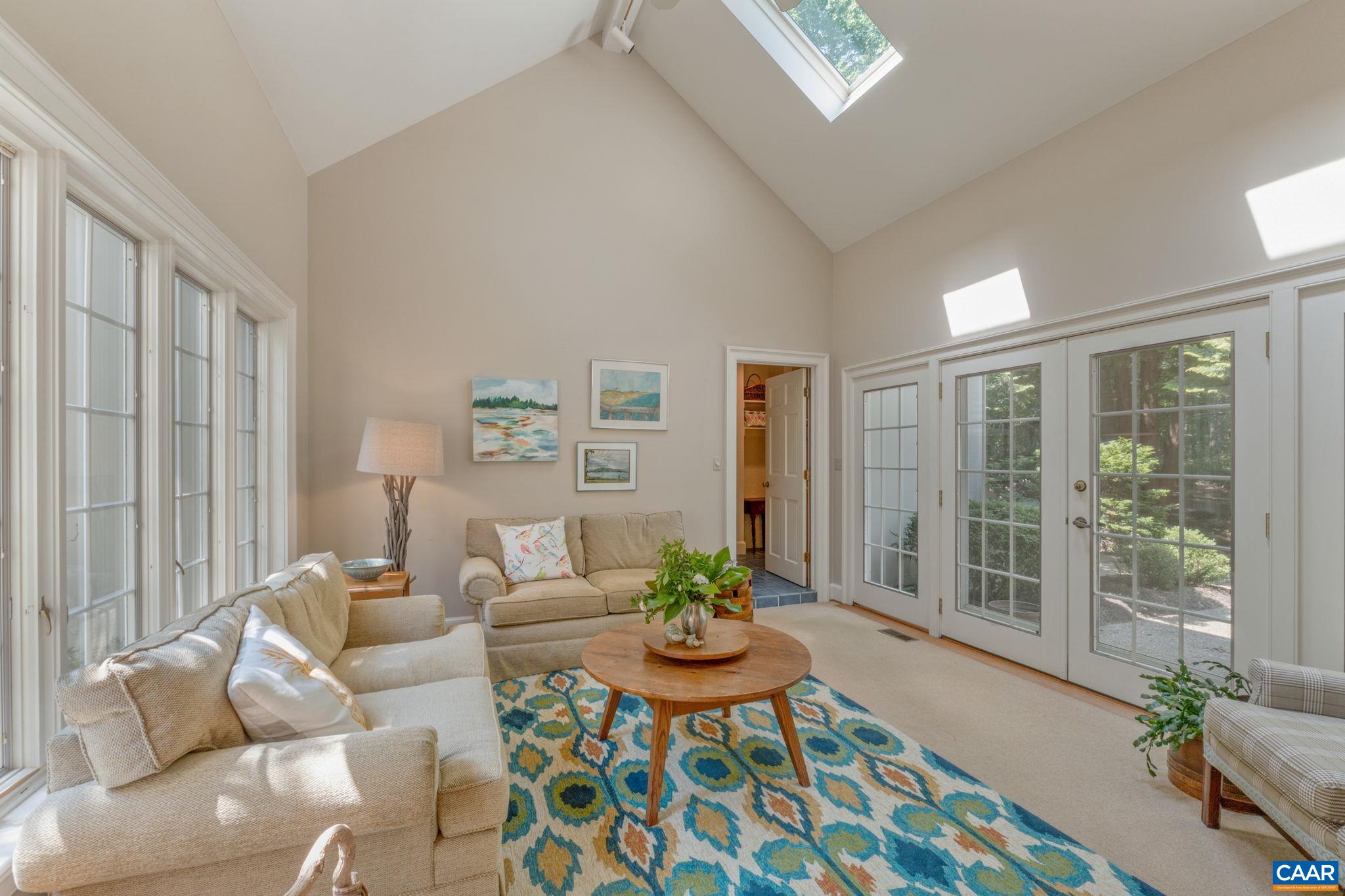 500 LOBLOLLY LN