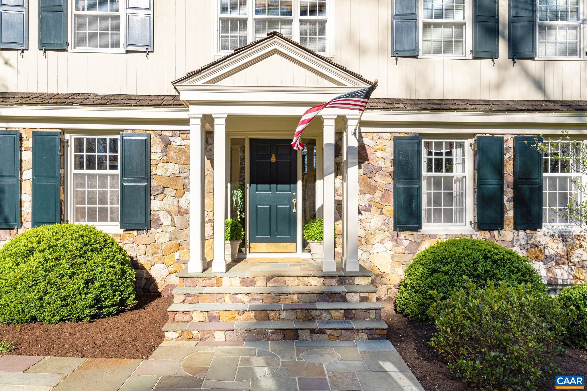 500 LOBLOLLY LN