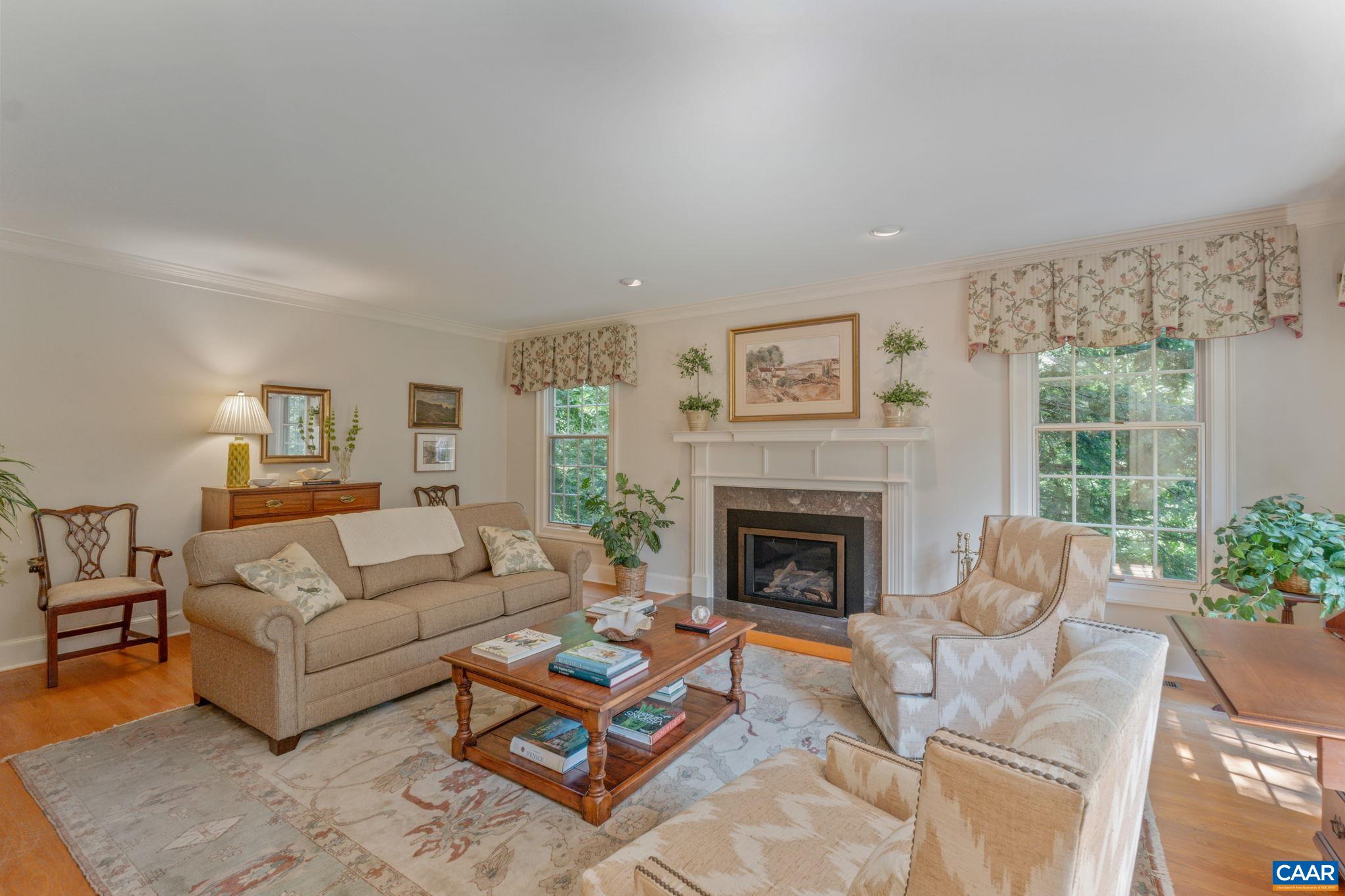 500 LOBLOLLY LN