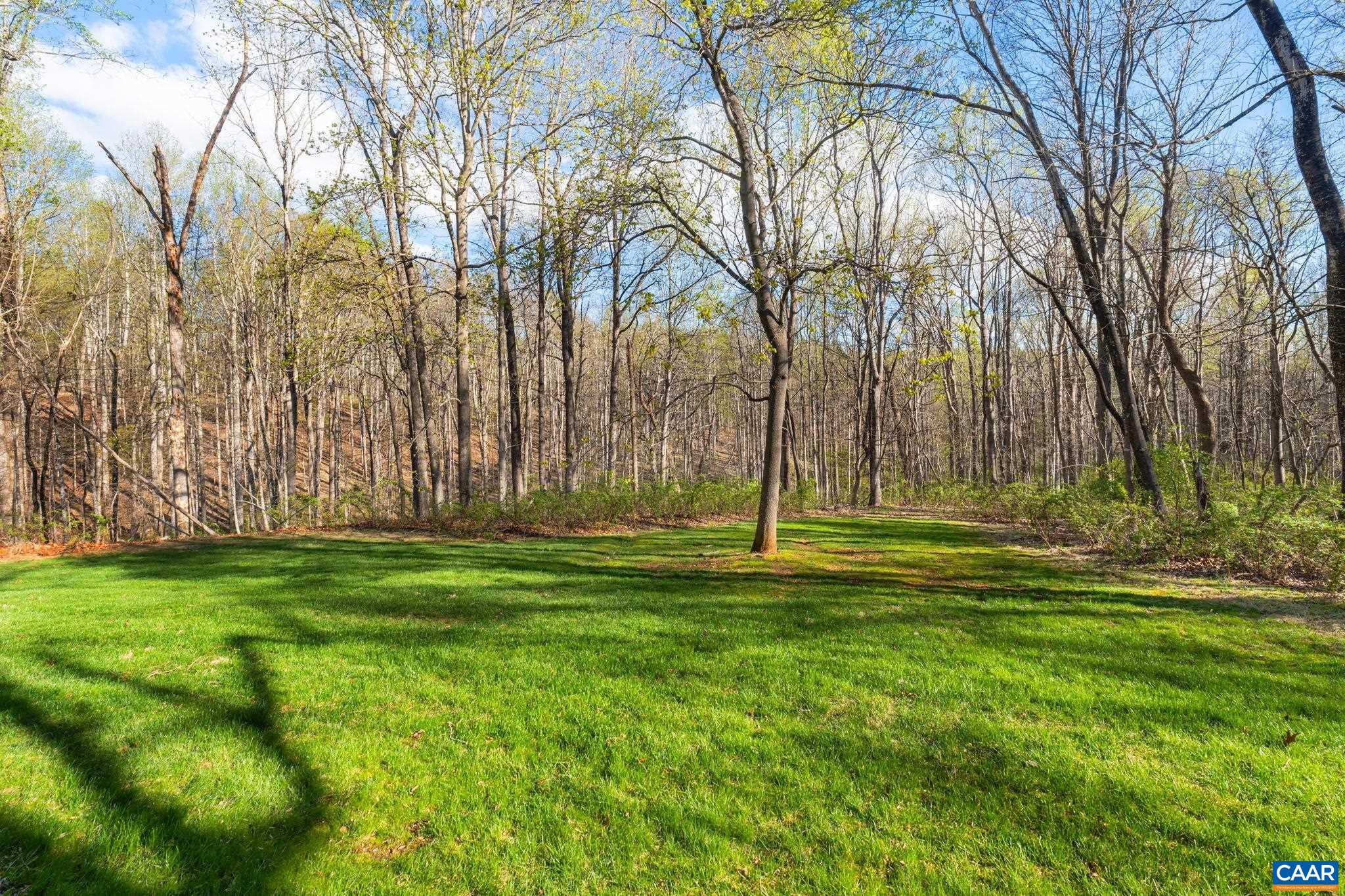500 LOBLOLLY LN