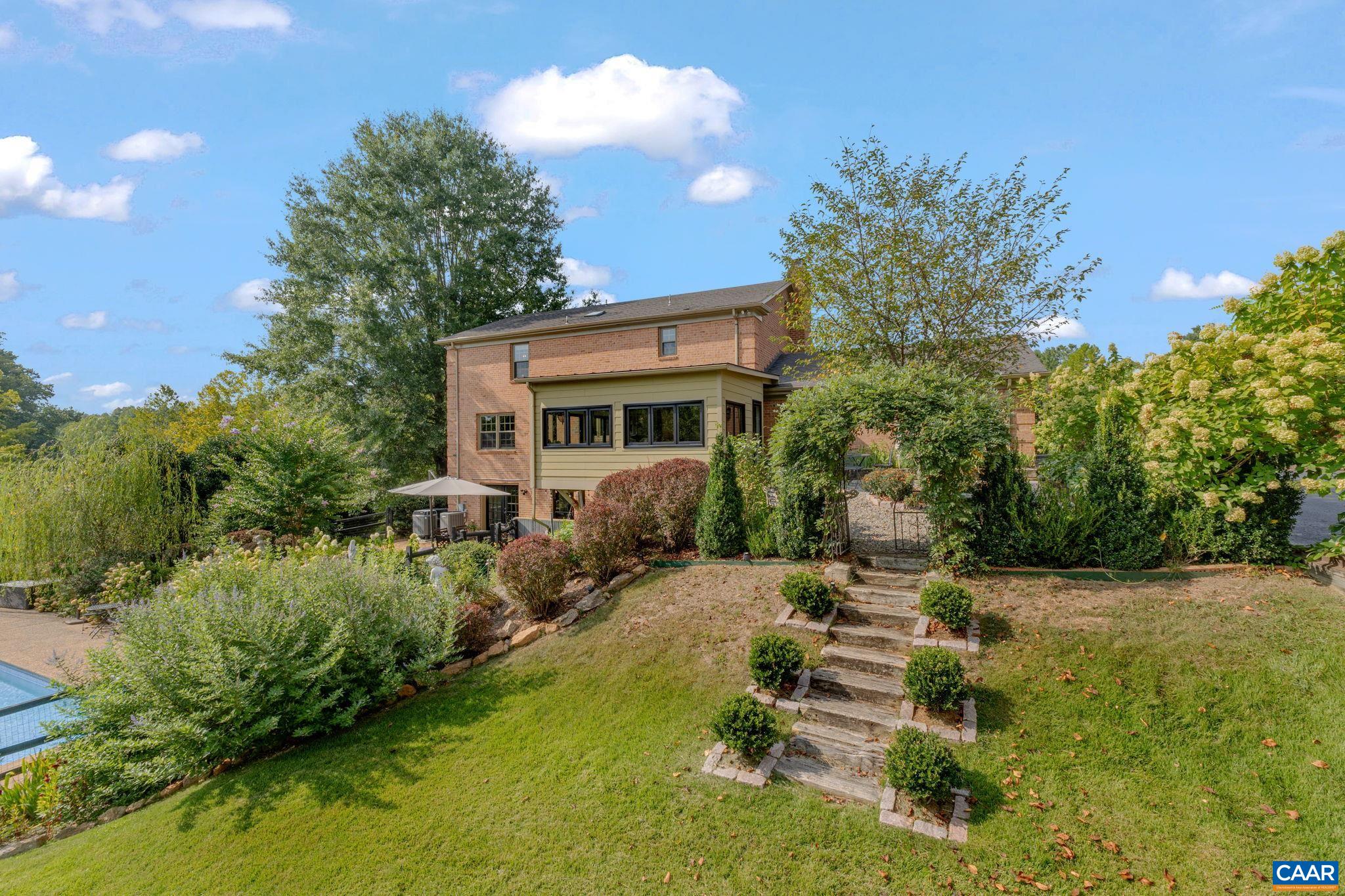 1707 LAMBS RD