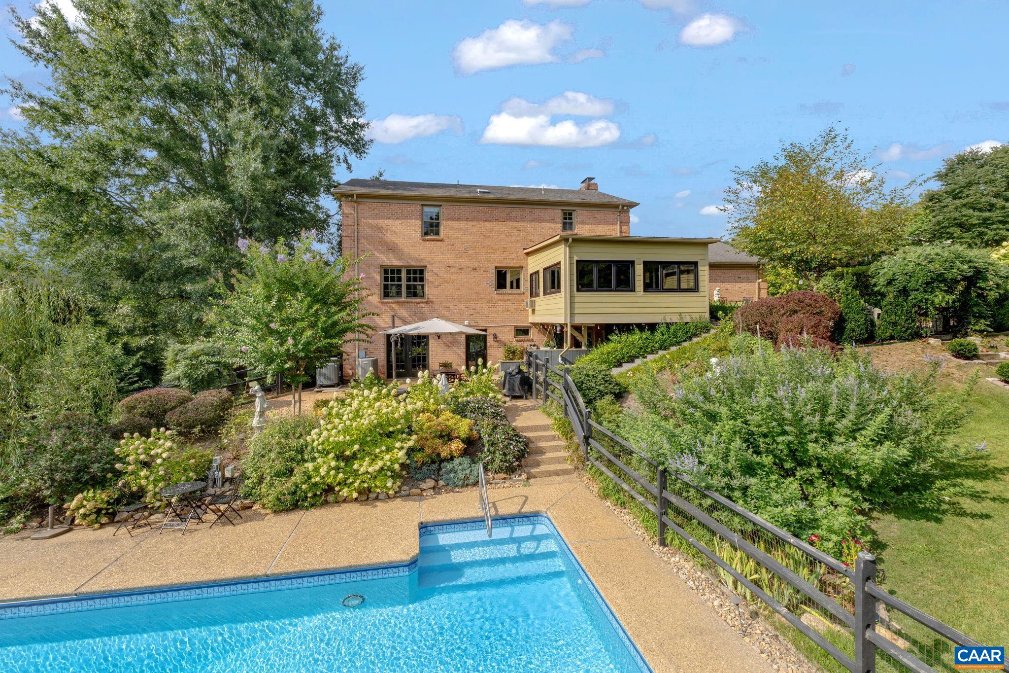 1707 LAMBS RD