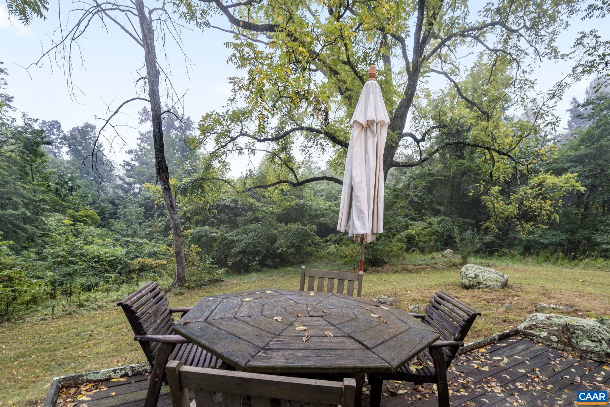 1098 POCOSAN MOUNTAIN RD