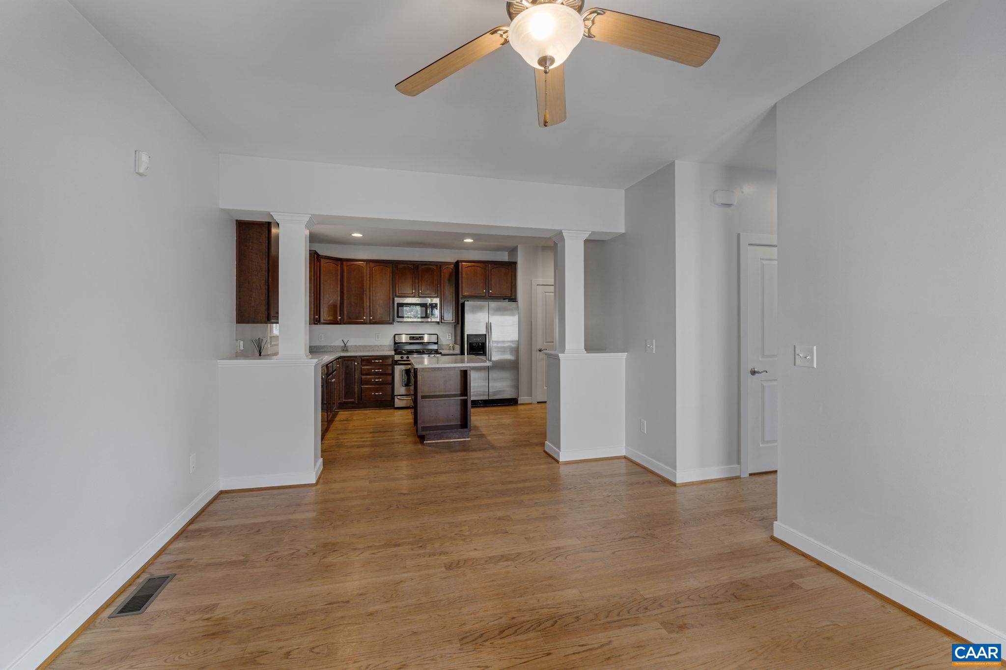 185 BROOKWOOD DR