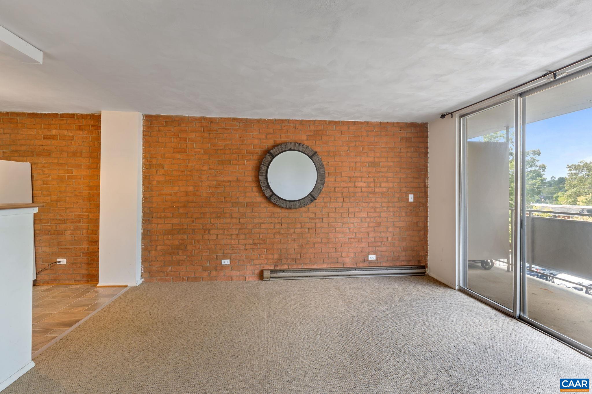 1800 JEFFERSON PARK AVE Unit: 302