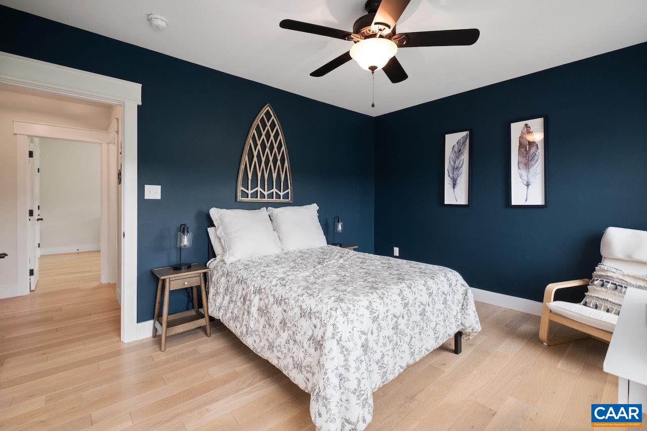 7115 ROCKFISH VALLEY HWY