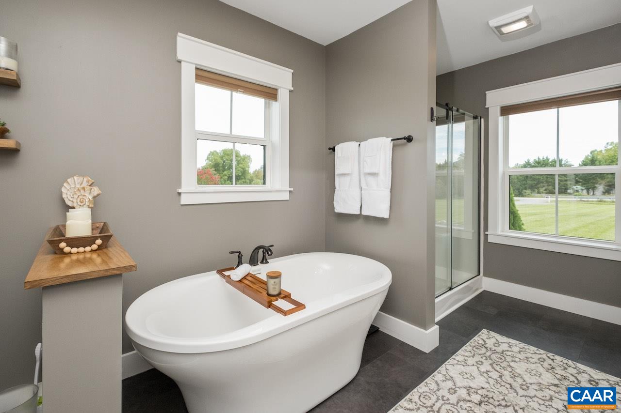 7115 ROCKFISH VALLEY HWY