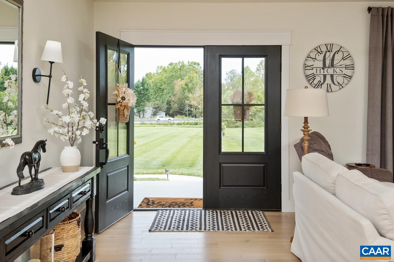 7115 ROCKFISH VALLEY HWY