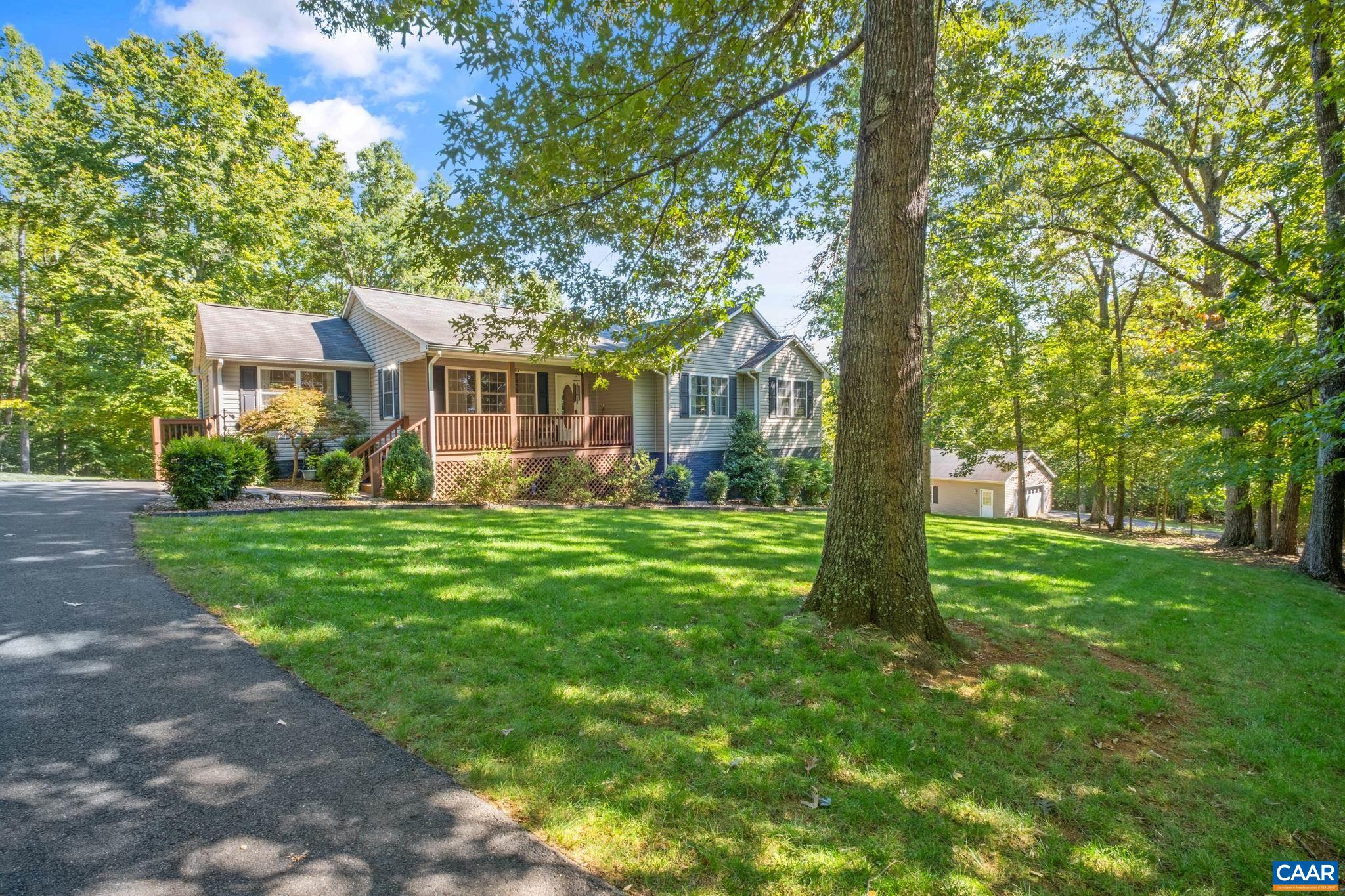 507 TRUSLOWS LN