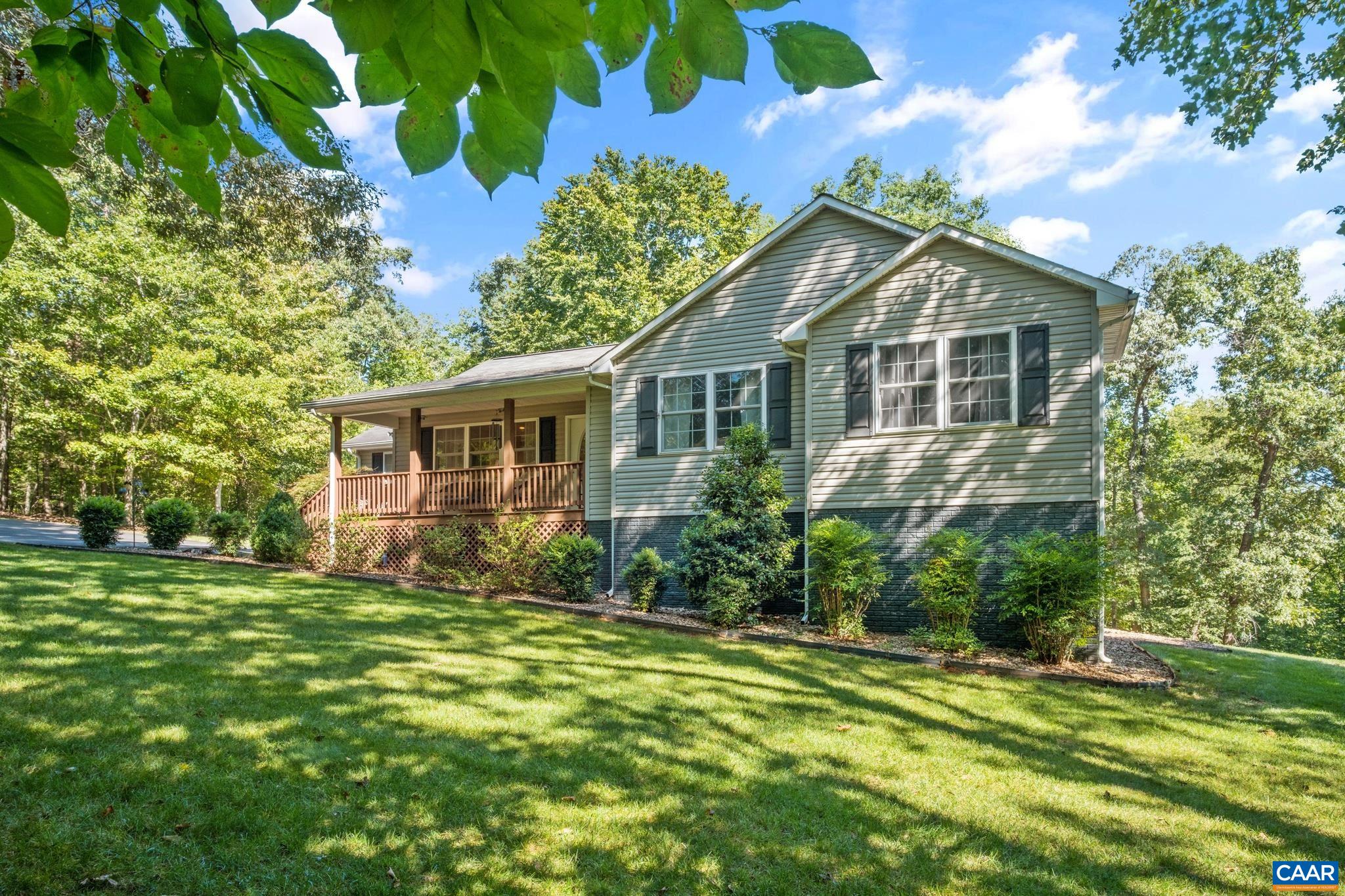 507 TRUSLOWS LN