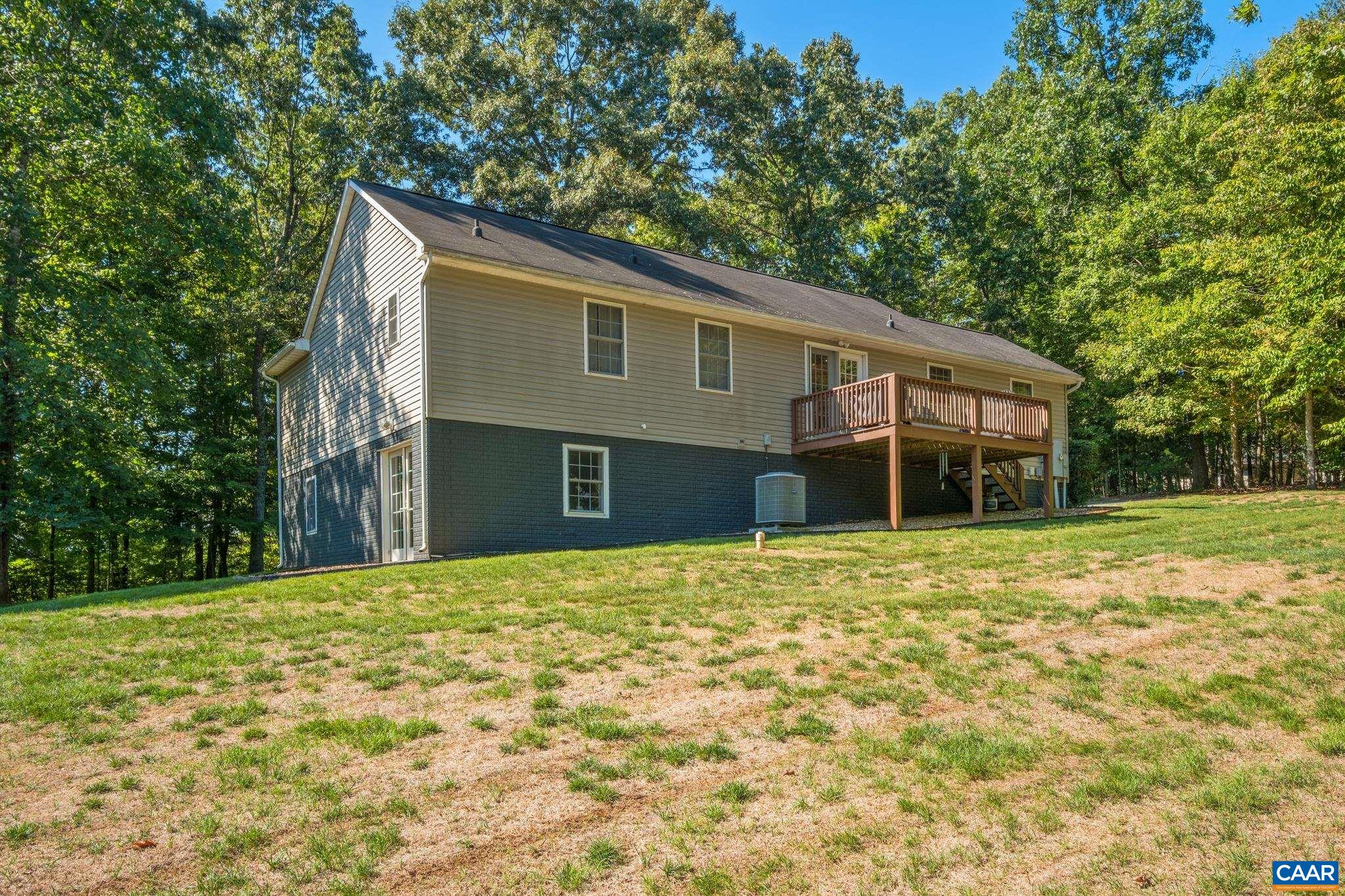 507 TRUSLOWS LN