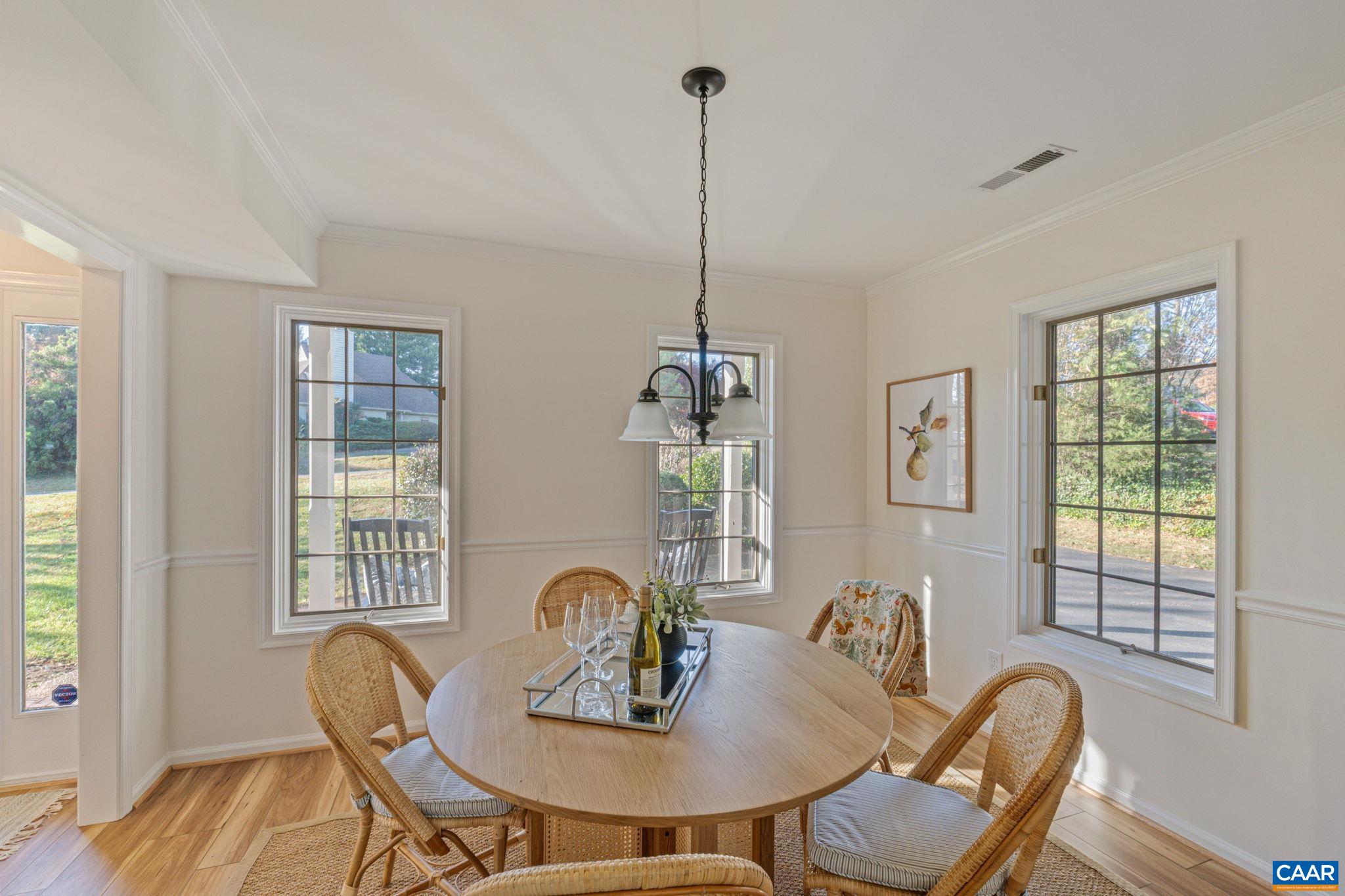 4835 MECHUMS RIVER RD