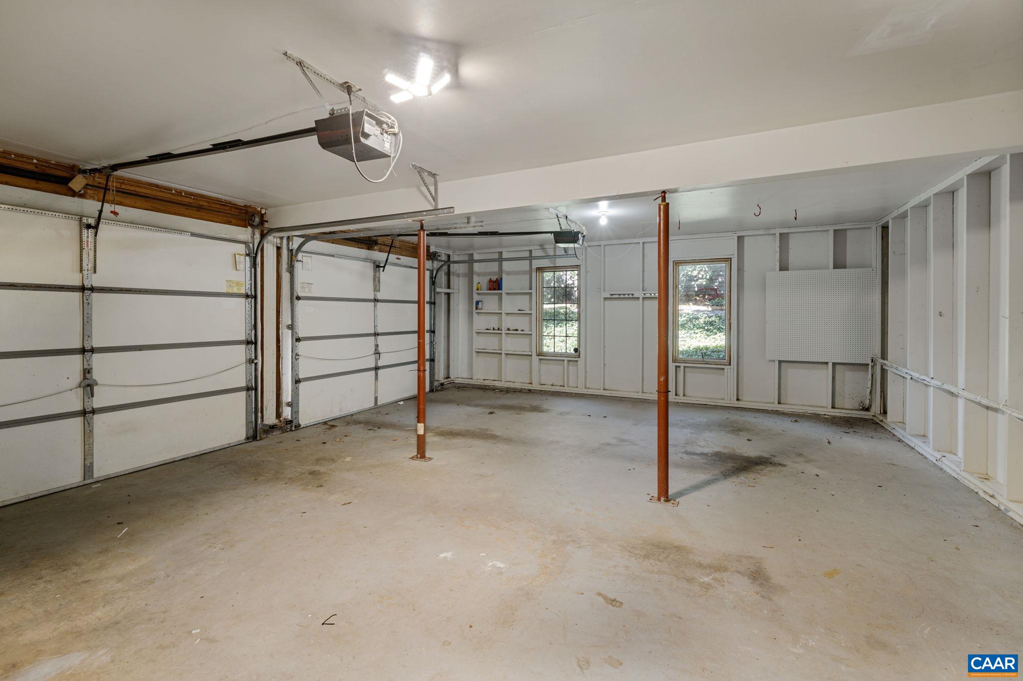 4835 MECHUMS RIVER RD