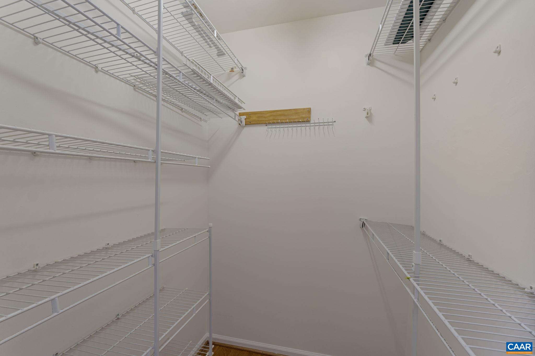 4835 MECHUMS RIVER RD